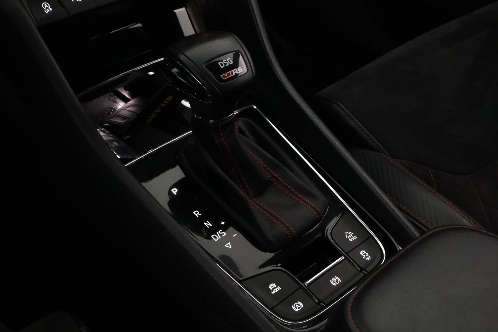 Skoda Kodiaq 2019 2,0 TDI 240 4x4 RS DSG Autom. * Webasto / ACC / Digimittari / Canton / Vetokoukku / Nahka-Alcantara / Peruutuskamera - Suomiauto / Supervarusteet / 7-Paikkainen! - HULLUT AVAJAISHULINAT KORKOTARJOUS 3,29 %