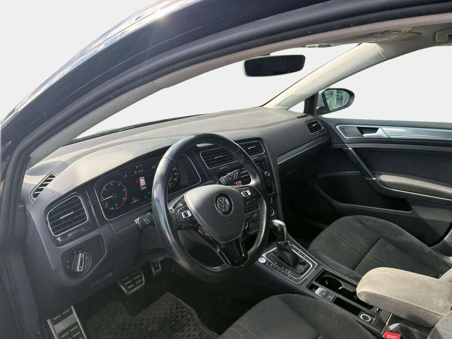 Volkswagen Golf 2019 Variant Alltrack 2,0 TDI SCR 110 kW (150 hv) 4MOTION DSG-automaatti - ACC | Webasto | Digimittaristo | Koukku | Peruutuskamera | Kahdet renkaat vanteineen | Juuri huollettu