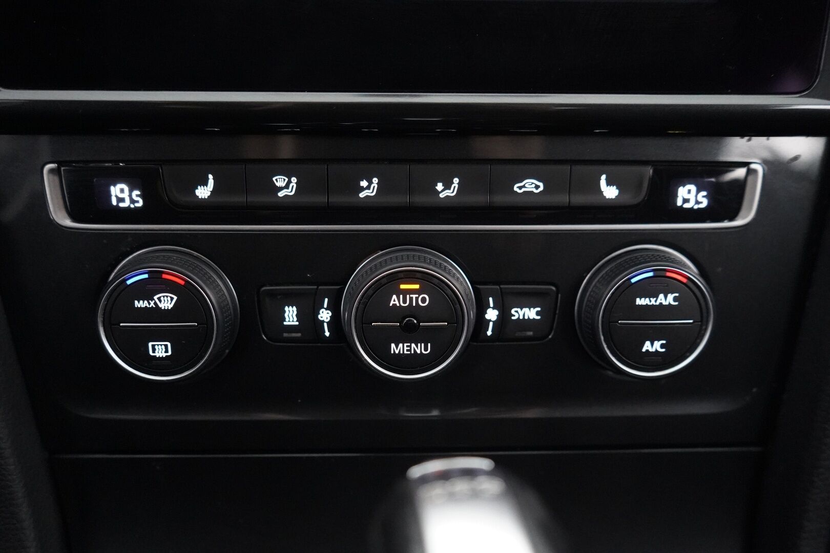 Volkswagen Golf 2019 Variant Alltrack 2,0 TDI SCR 110 kW (150 hv) 4MOTION DSG-automaatti - ACC | Webasto | Digimittaristo | Koukku | Peruutuskamera | Kahdet renkaat vanteineen | Viimeisin huolto 8/26