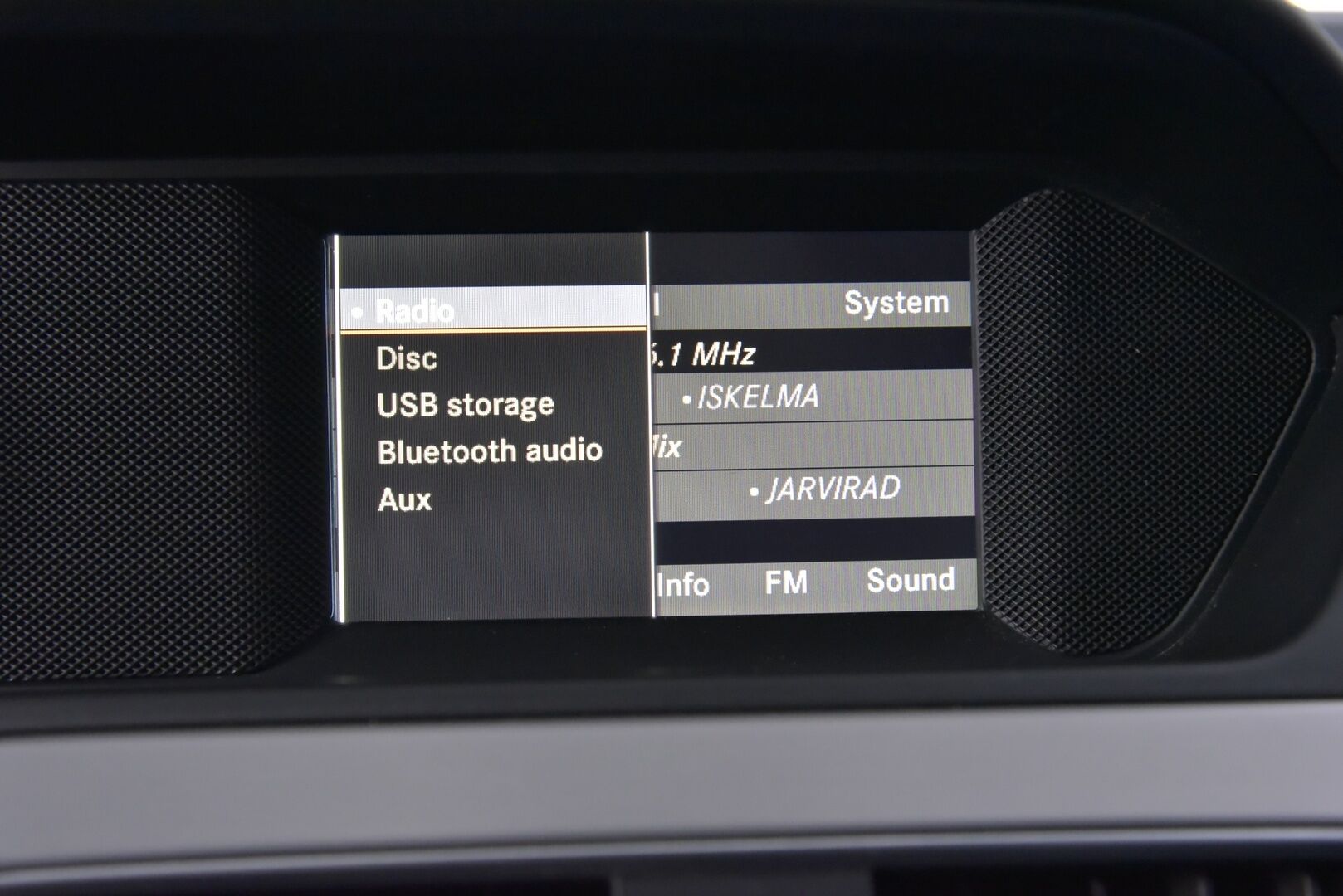 Mercedes-Benz C 2011 220 CDI BE T A * Puolinahat / Vakkari / Koukku / Juuri tullut! *