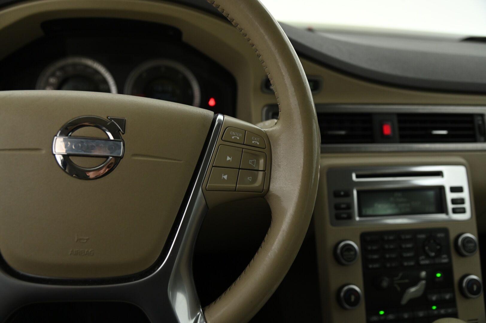 Volvo XC70 2009 2,4D Summum aut *Myydään vain huutokaupat.com*