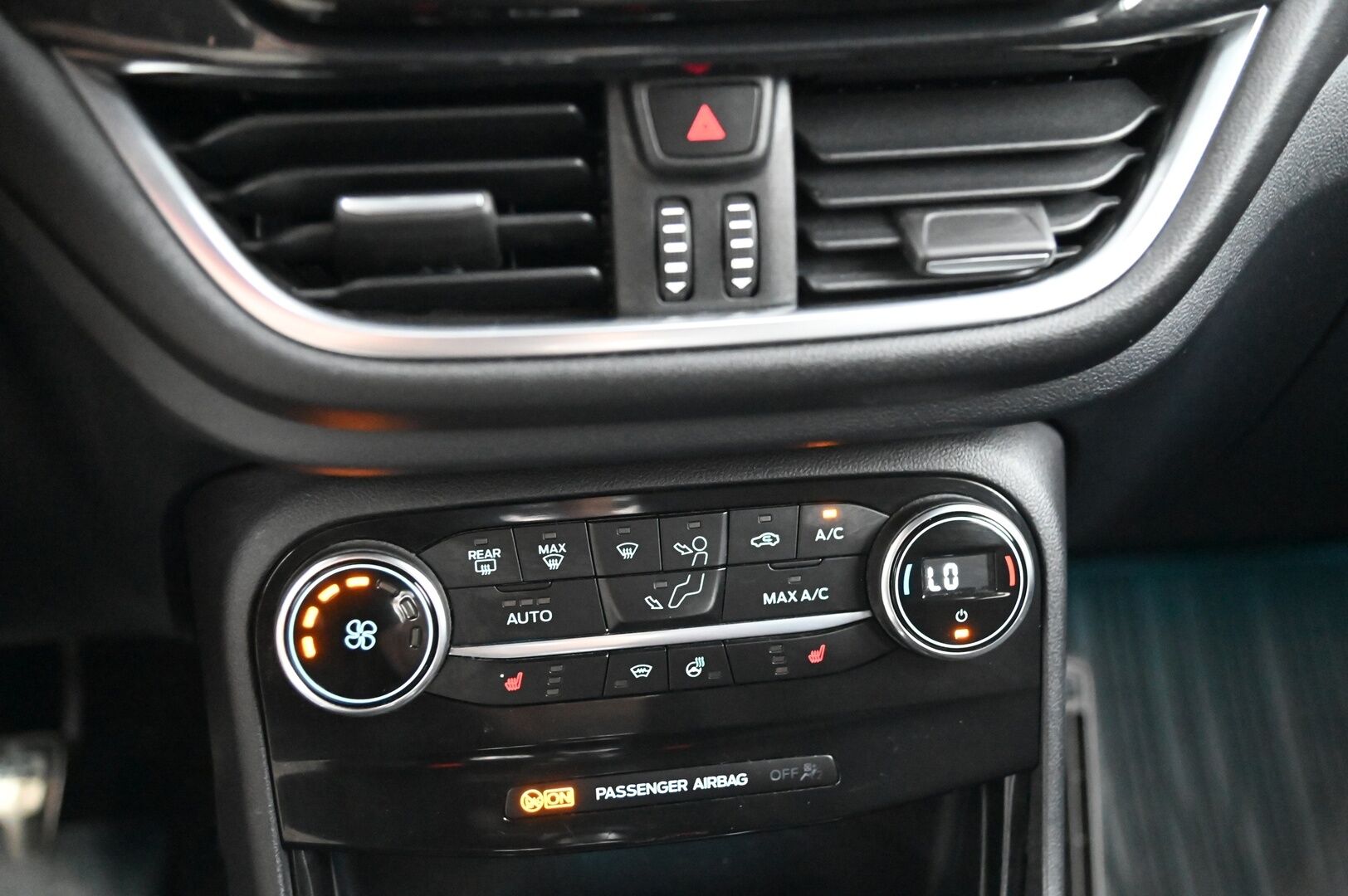 Ford Puma 2020 1,0 EcoBoost Hybrid (mHEV) 125hv M6 ST-Line *Vakkari / Ratinlämmitin /Navi / Tutkat*