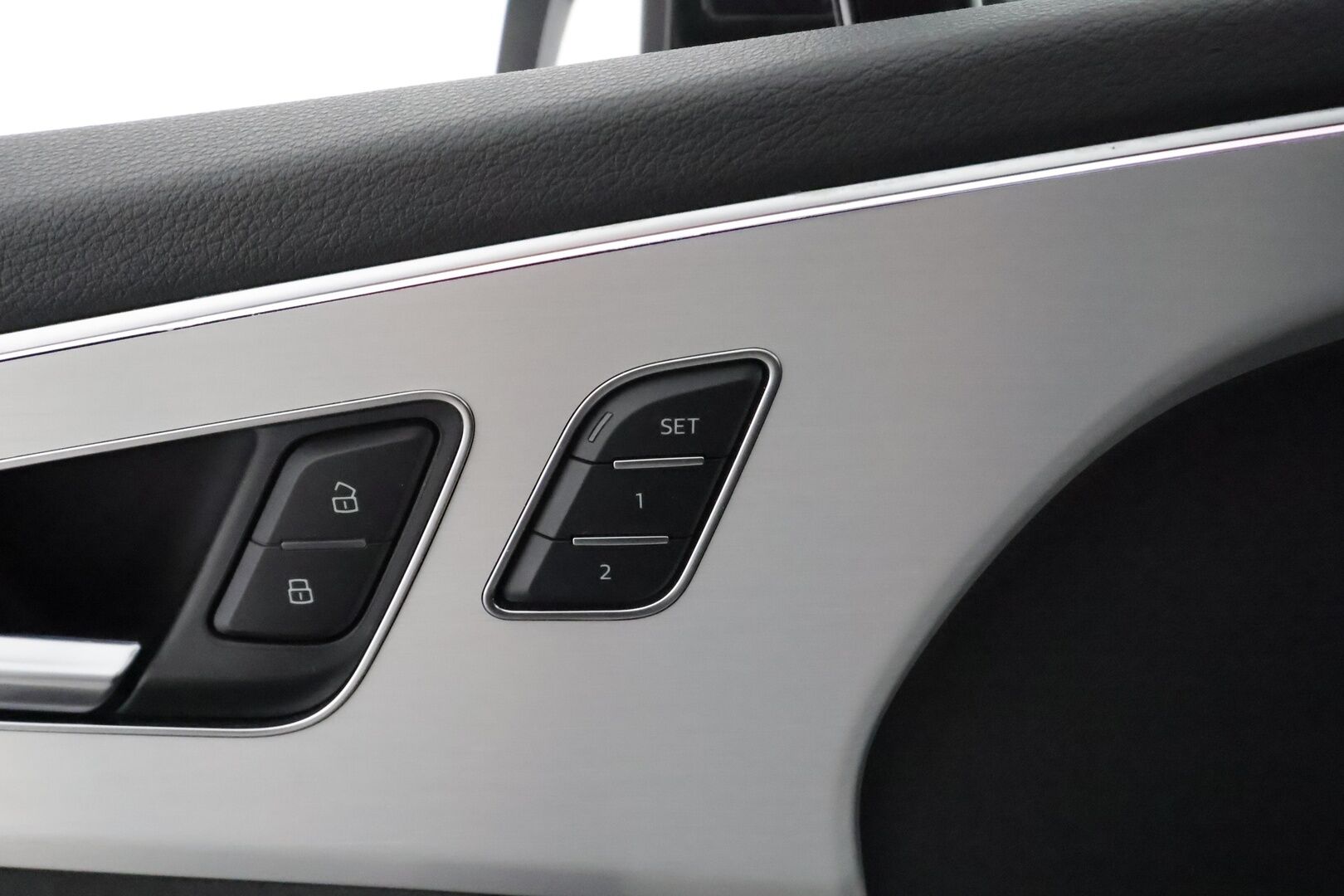 Audi Q7 2020 Business S line 60 TFSI e quattro tiptronic **HUD / Bose / Imuovet / HD matrix / Adapt.vakkari / Timanttinahat / Koukku** - 2,99 % KORKOTARJOUS TÄHÄN AUTOON - Black Optic - paketti / Ilma-alusta / Night vision / 360 Kamera / Apple&Android / Keyless 