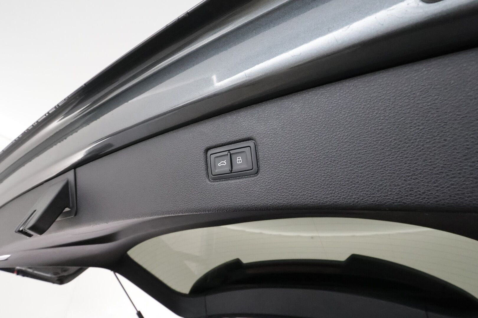 Audi Q7 2020 Business S line 60 TFSI e quattro tiptronic **HUD / Bose / Imuovet / HD matrix / Adapt.vakkari / Timanttinahat / Koukku** - 2,99 % KORKOTARJOUS TÄHÄN AUTOON - Black Optic - paketti / Ilma-alusta / Night vision / 360 Kamera / Apple&Android / Keyless 