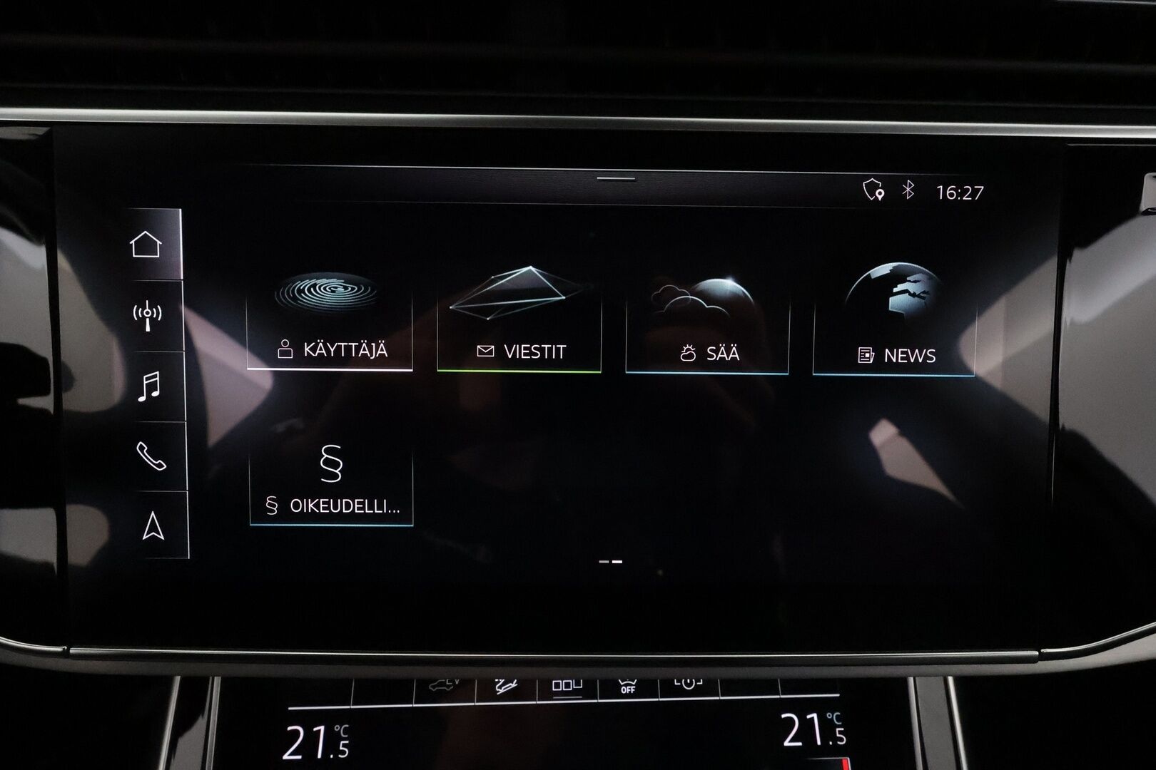 Audi Q7 2020 Business S line 60 TFSI e quattro tiptronic **HUD / Bose / Imuovet / HD matrix / Adapt.vakkari / Timanttinahat / Koukku** - 2,99 % KORKOTARJOUS TÄHÄN AUTOON - Black Optic - paketti / Ilma-alusta / Night vision / 360 Kamera / Apple&Android / Keyless 