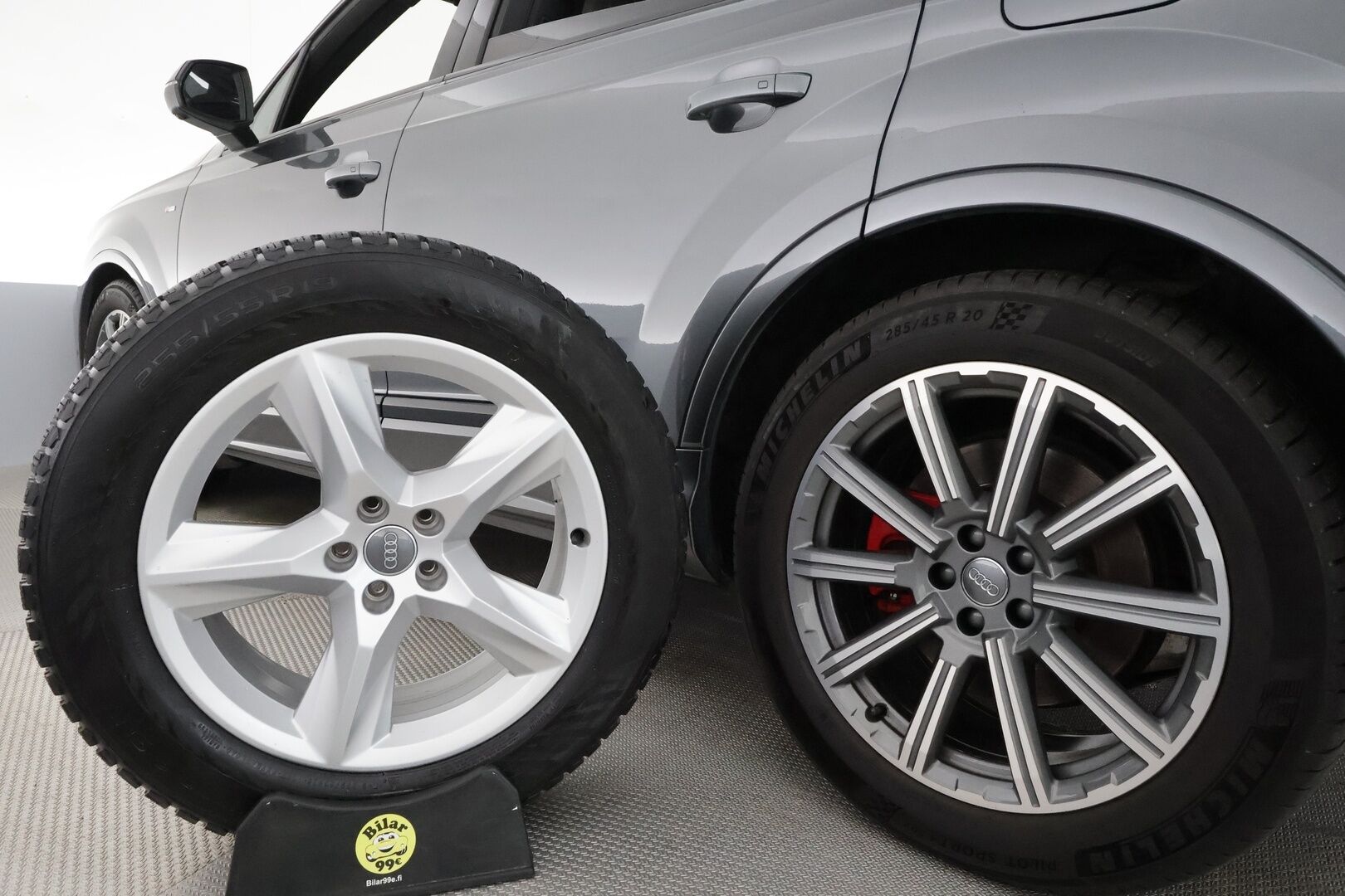 Audi Q7 2020 Business S line 60 TFSI e quattro tiptronic **HUD / Bose / Imuovet / HD matrix / Adapt.vakkari / Timanttinahat / Koukku** - 2,99 % KORKOTARJOUS TÄHÄN AUTOON - Black Optic - paketti / Ilma-alusta / Night vision / 360 Kamera / Apple&Android / Keyless 
