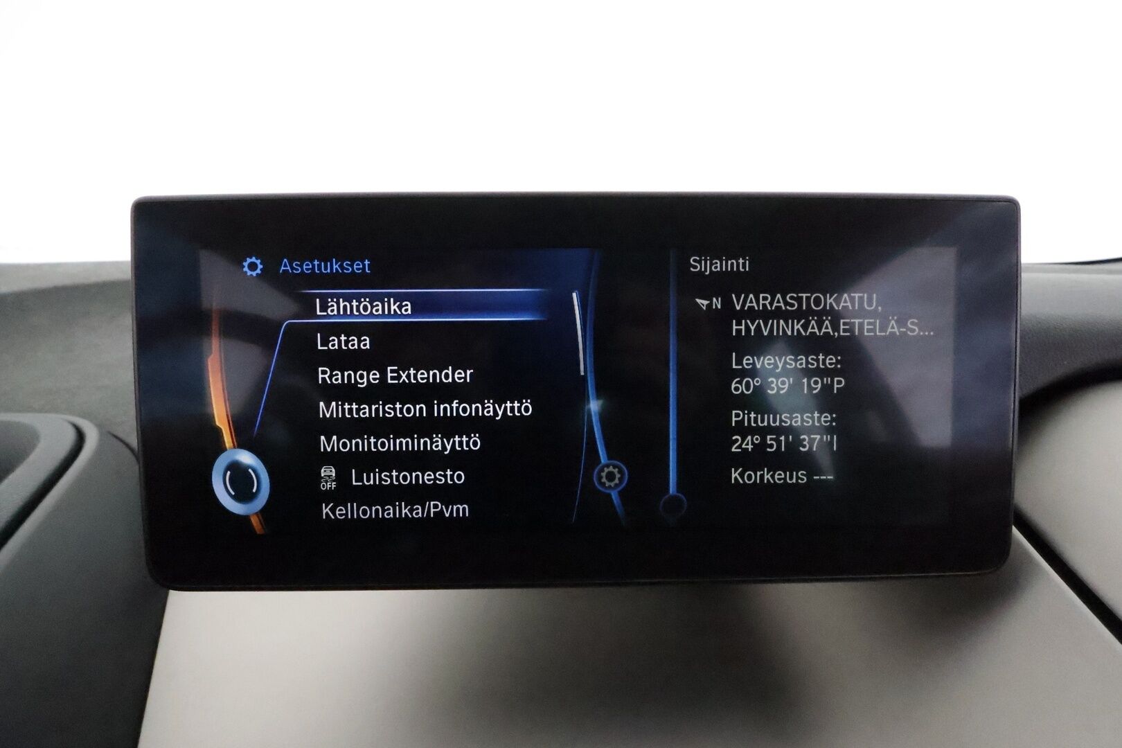 BMW i3 2017 94Ah REX **H&K / Vakkari / Kahdet renkaat / TULOSSA