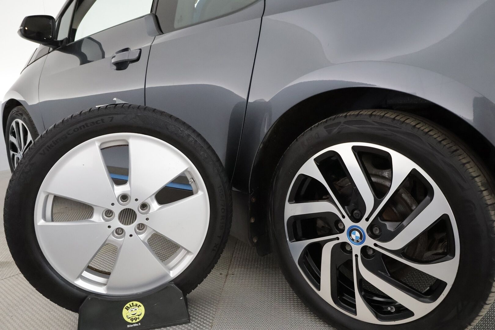 BMW i3 2017 94Ah REX **H&K / Vakkari / Kahdet renkaat / TULOSSA