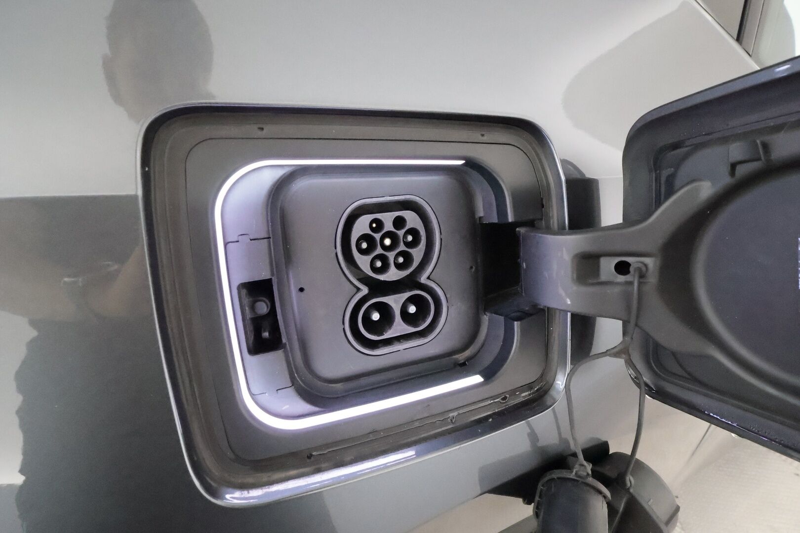 BMW i3 2017 94Ah REX **H&K / Vakkari / Kahdet renkaat / TULOSSA