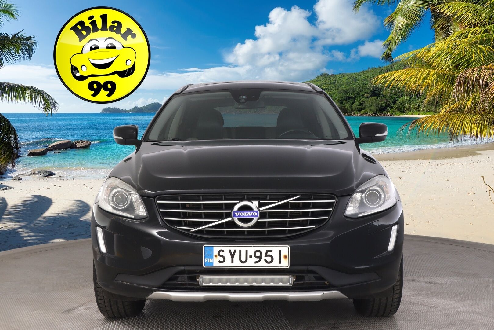 Volvo XC60 2014 D4 AWD Summum aut * Panorama / Keyless / Webasto / P.tutkat / Vaaleat nahat * -  2 Aluvanteet / Muistipenkki kuskille / Penkinlämmittimet takana