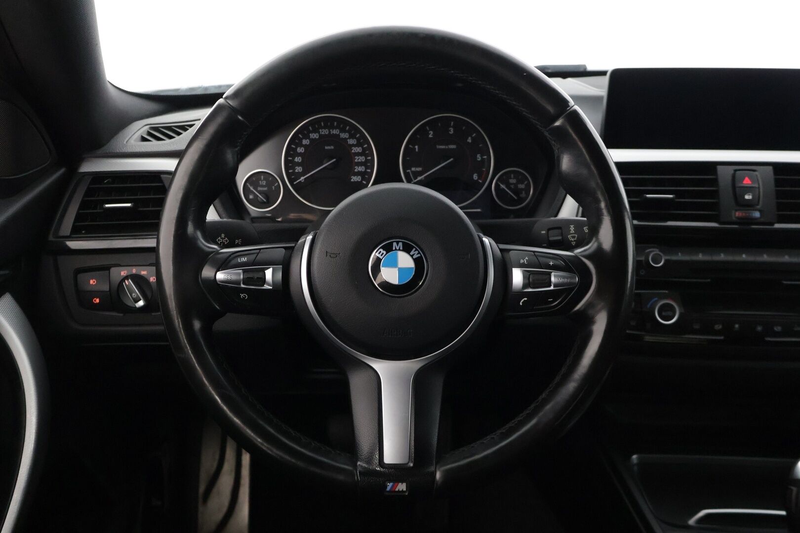 BMW 420 2016 420d xDrive Sedan (AA) 4ov 2,0 A * / M-Sport / Vetokoukku / Vakkari / Kamera / Sähkökontti / Shadowline / Hifit / - Hyvällä pidolla sekä huoltohistorialla ollut tehtaan M-sport! Taittuva vetokoukku! Juuri katsastettu!