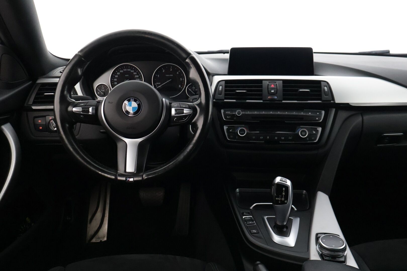 BMW 420 2016 420d xDrive Sedan (AA) 4ov 2,0 A * / M-Sport / Vetokoukku / Vakkari / Kamera / Sähkökontti / Shadowline / Hifit / - Hyvällä pidolla sekä huoltohistorialla ollut tehtaan M-sport! Taittuva vetokoukku! Juuri katsastettu!
