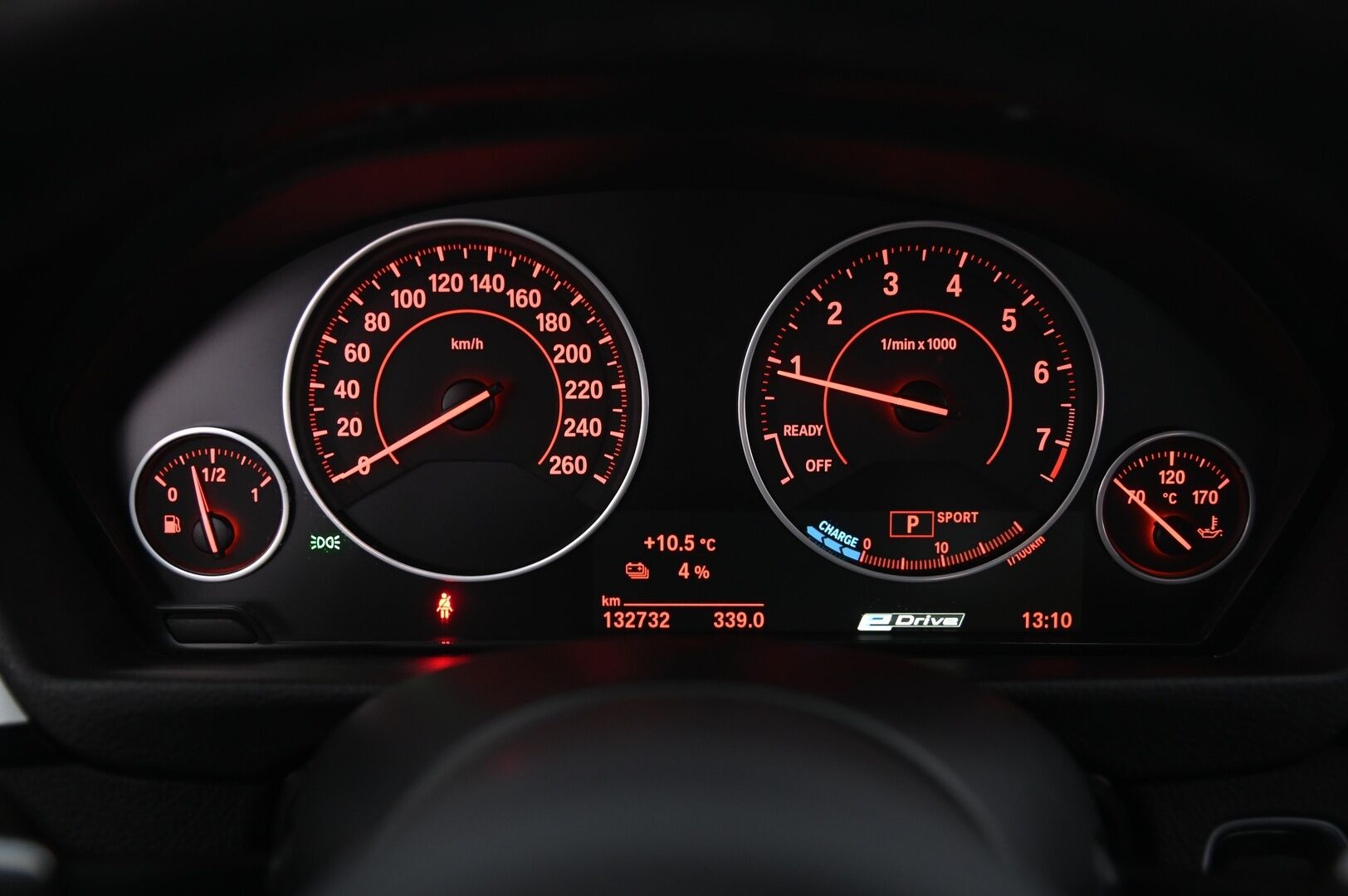 BMW 330 2016 F30 Sedan 330e A Business M-Sport*Adapt.vakkari / Hifit / Proff.navi / LED* - *2x renkaat&vanteet!*