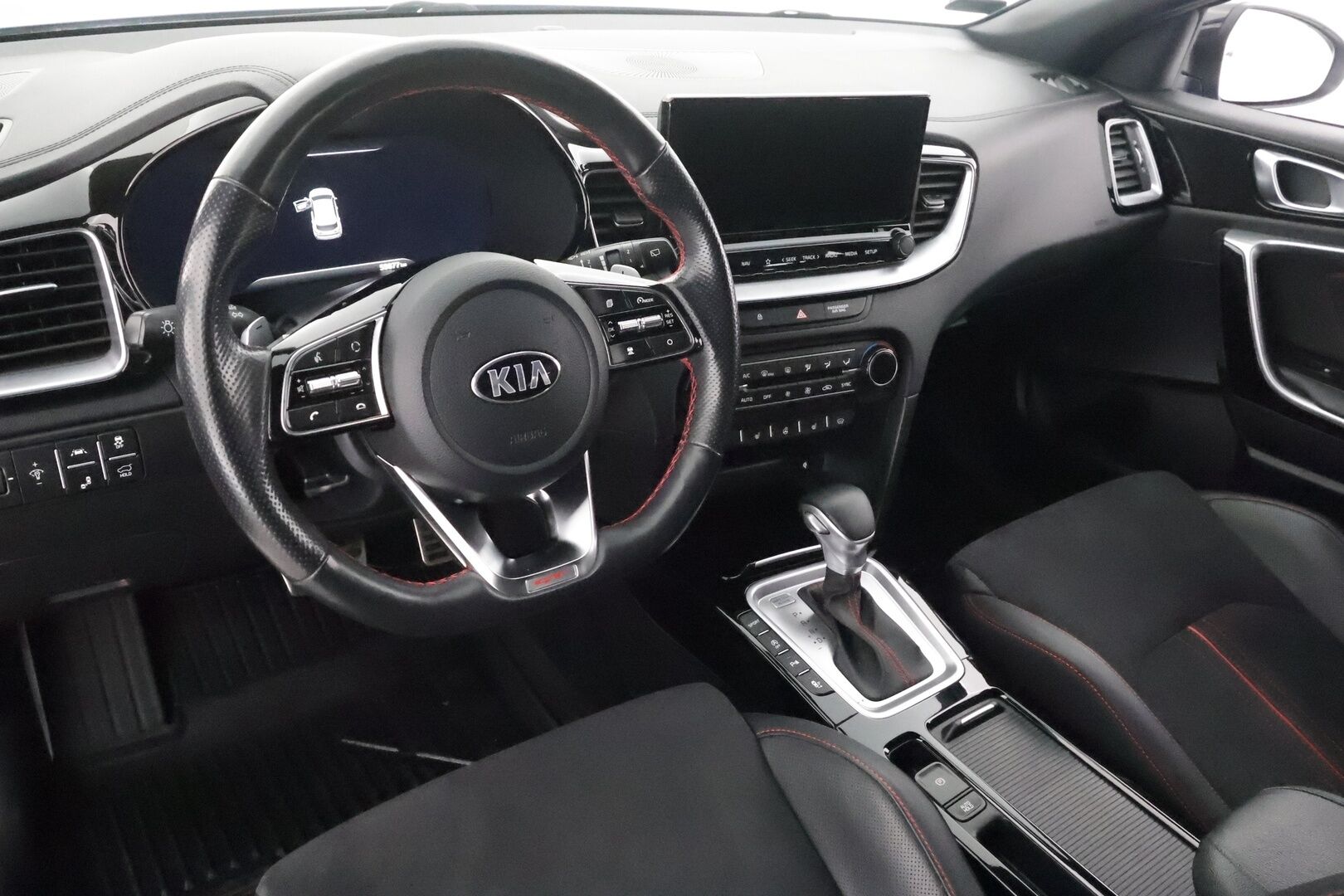 Kia ProCeed 2021 1,6 T-GDI ISG 204hv GT Business Premium SB DCT A/T - | ACC | Muistipenkki | JBL | Nahka-alcantara | P.kamera | LFA | BSM | Navi | Keyless | Sähk. takaluukku | Lämm. ratti | Lämm. tuulilasi | 2x renkaat aluin | 