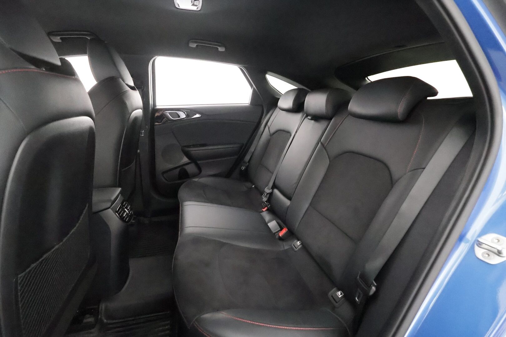 Kia ProCeed 2021 1,6 T-GDI ISG 204hv GT Business Premium SB DCT A/T - | ACC | Muistipenkki | JBL | Nahka-alcantara | P.kamera | LFA | BSM | Navi | Keyless | Sähk. takaluukku | Lämm. ratti | Lämm. tuulilasi | 2x renkaat aluin | 