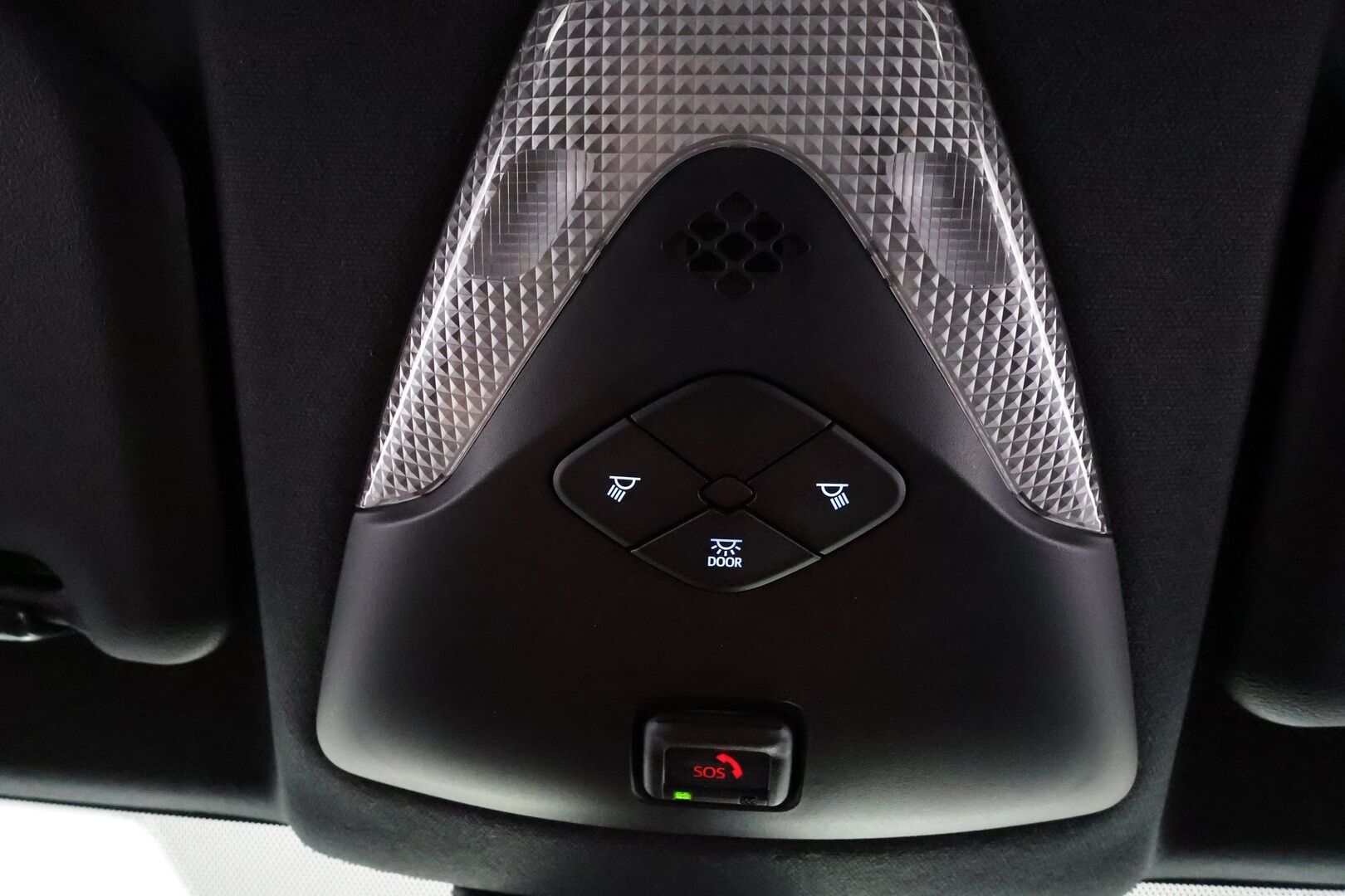 Toyota C-HR 2021 2,0 Hybrid Intense Business **1-om. Suomi auto / Adapt.vakkari / P.kamera / Lohkolämmitin / Apple&Android / Kaistavahti**
