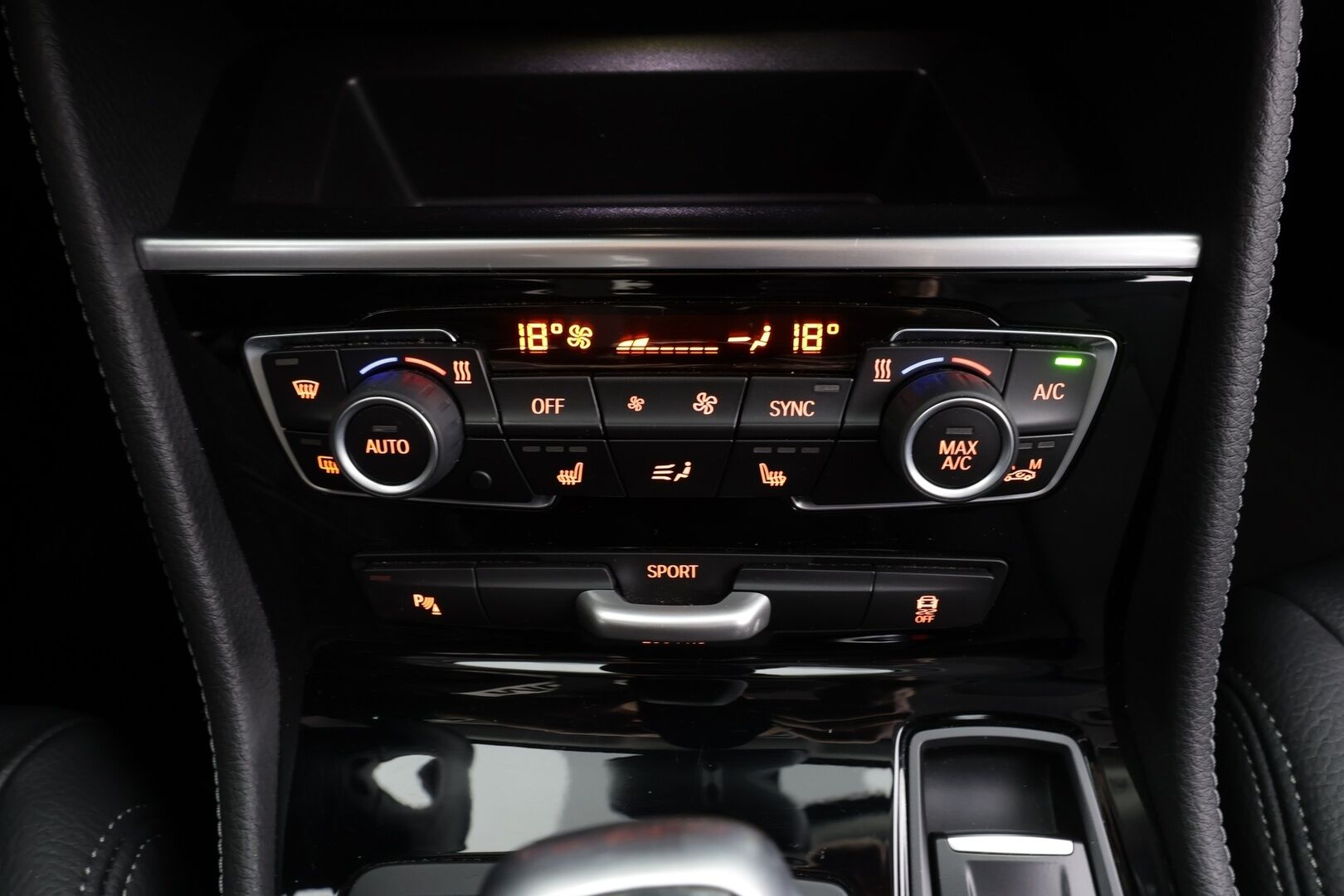 BMW 218 2022 F46 Gran Tourer 218i A Business Luxury 7-P - | Sisätilanlämmitin | LED | P.Kamera | Vakkari | Nahkaverhoilu | Comfort Access |