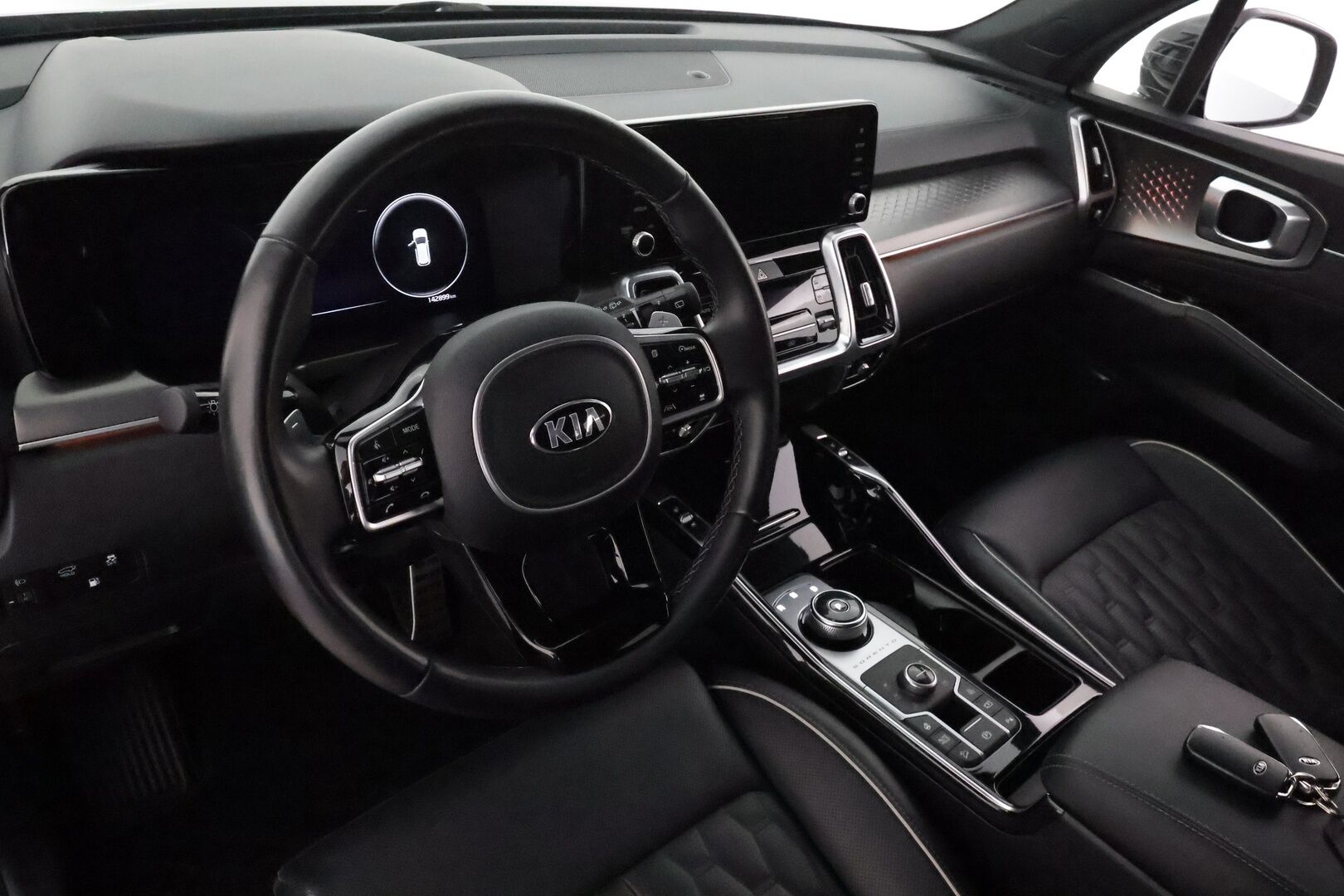 Kia Sorento 2021 1,6 T-GDI Plug-in Hybrid AWD Business Luxury AT 5P ** HUD / 360° / Adapt.Vakkari / Koukku / Bose / Muistipenkki ** - 3,99 % KORKOTARJOUS TÄHÄN AUTOON - Suomi-auto / 2x Renkaat / Akku Kuntotarkistettu!