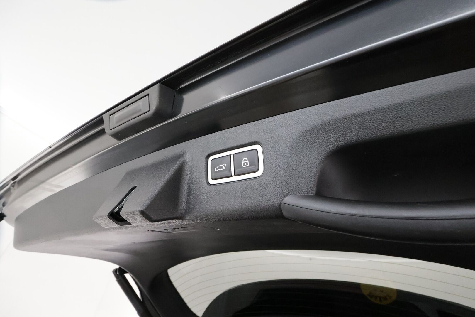 Kia Sorento 2021 1,6 T-GDI Plug-in Hybrid AWD Business Luxury AT 5P ** HUD / 360° / Adapt.Vakkari / Koukku / Bose / Muistipenkki ** - 3,99 % KORKOTARJOUS TÄHÄN AUTOON - Suomi-auto / 2x Renkaat / Akku Kuntotarkistettu!