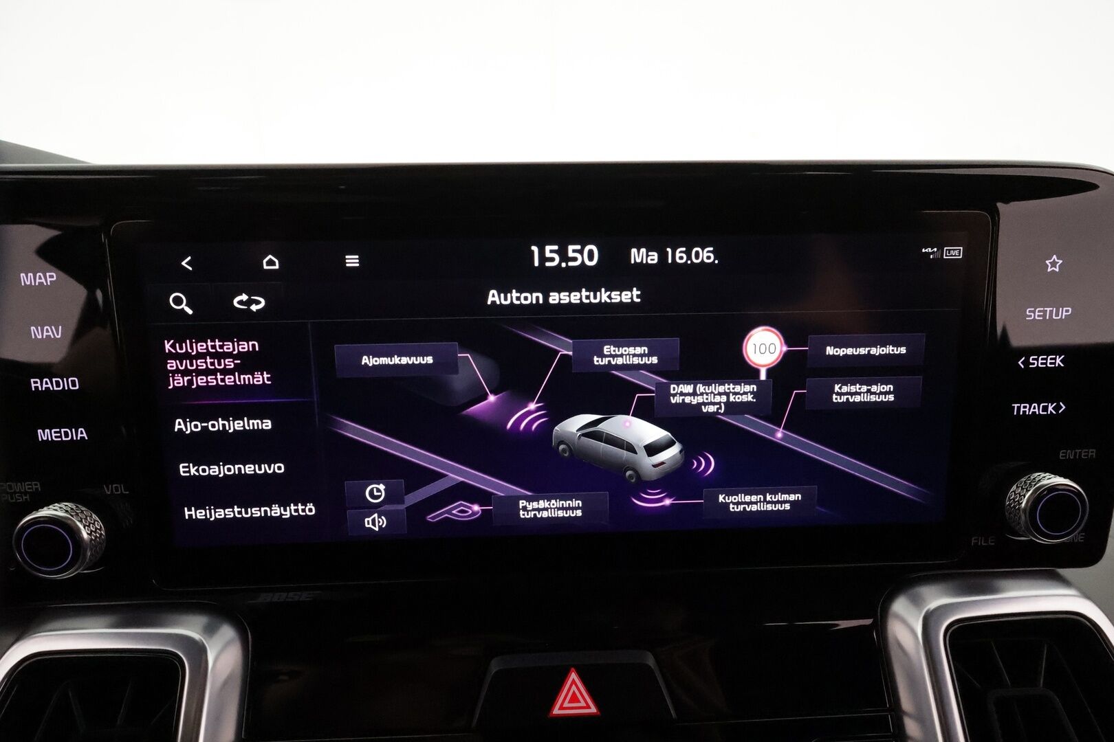 Kia Sorento 2021 1,6 T-GDI Plug-in Hybrid AWD Business Luxury AT 5P ** HUD / 360° / Adapt.Vakkari / Koukku / Bose / Muistipenkki ** - 3,99 % KORKOTARJOUS TÄHÄN AUTOON - Suomi-auto / 2x Renkaat / Akku Kuntotarkistettu!