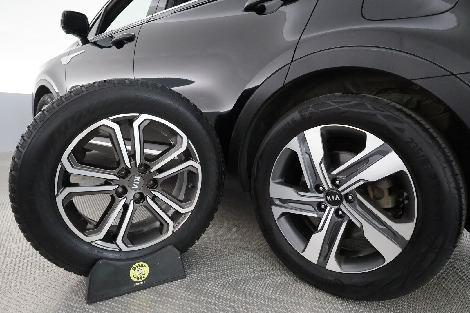 Kia Sorento 2021 1,6 T-GDI Plug-in Hybrid AWD Business Luxury AT 5P ** HUD / 360° / Adapt.Vakkari / Koukku / Bose / Muistipenkki ** - 3,99 % KORKOTARJOUS TÄHÄN AUTOON - Suomi-auto / 2x Renkaat / Akku Kuntotarkistettu!