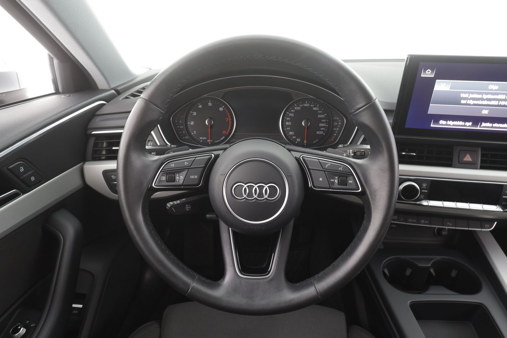 Audi A4 2021 Avant Business 35 TFSI 110kW MHEV S tronic - | Matrix-LED | Koukku | Webasto | Sporttipenkit | Sähköpenkit | P.kamera | 1-om. Suomi-auto | 