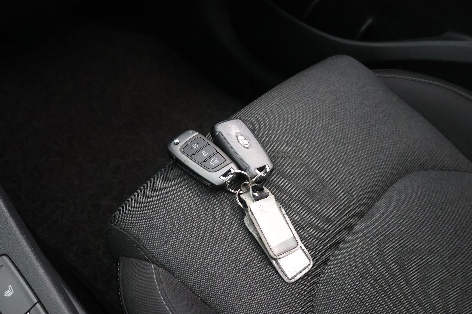 Hyundai i30 Wagon 2021 1,0 T-GDI 120 hv 48V hybrid 7-DCT-aut Comfort - | P-Kamera | Kaistavahti | Suomi-Auto | Vakkari | AndroidAuto & CarPlay |