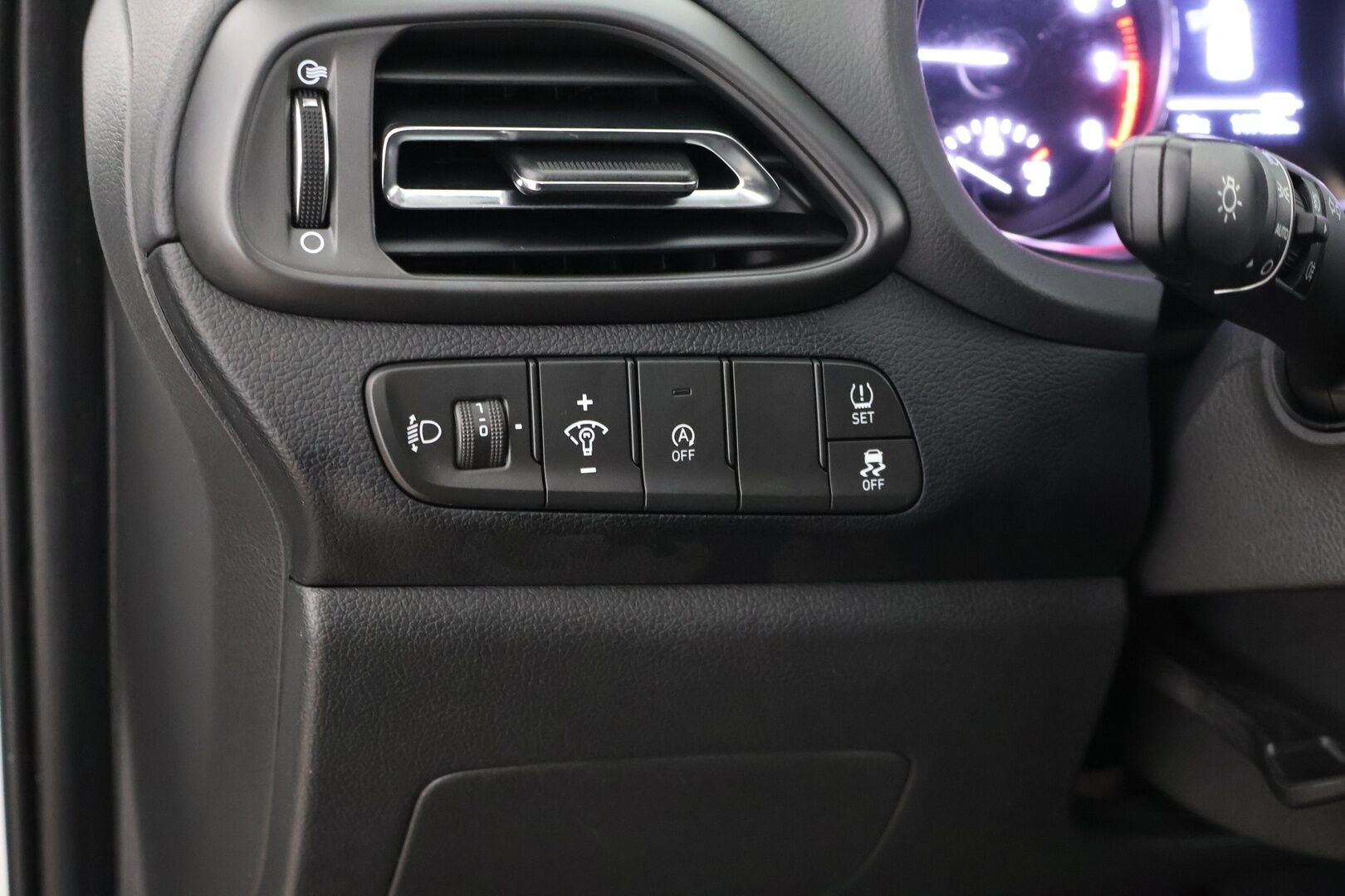 Hyundai i30 Wagon 2021 1,0 T-GDI 120 hv 48V hybrid 7-DCT-aut Comfort - | P-Kamera | Kaistavahti | Suomi-Auto | Vakkari | AndroidAuto & CarPlay |