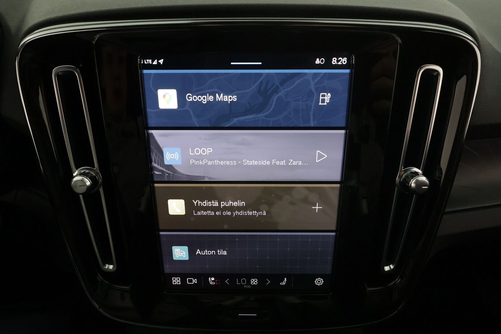 Volvo XC40 2023 Recharge Single Plus aut * ILP / Koukku / ACC / LED / P.kamera / Sportpenkki Muistilla / Navi / Kaistavahti * - 1-om Suomi-auto / Kahdet renkaat aluvanteilla / 2x Latauskaapelit / Merkkihuollot