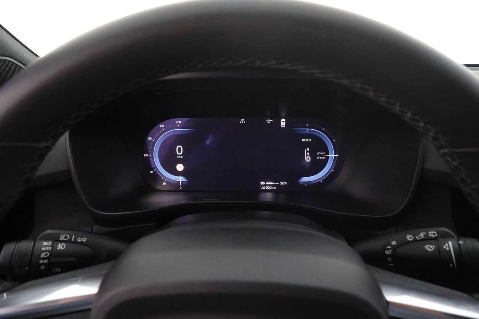 Volvo XC40 2023 Recharge Single Plus aut * Lämpöpumppu / Vetokoukku / Adapt.Vakkari / Peruutuskamera / LED / BLIS / Muistipenkki / Navi - 1.Om Suomi-auto / Akku kuntotarkastettu / Kahdet renkaat aluvanteilla / Merkkihuollettu / High Perf Audio! - HULLUT AVAJAISHULINAT KORKOTARJOUS 3,29 %