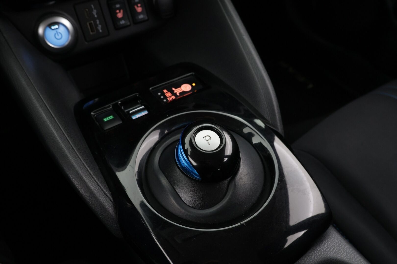 Nissan Leaf 2021 e+ N-Connecta MY20 62 kWh LED FI **Adapt vakkari / 360 kamera / Ratinlämmitin