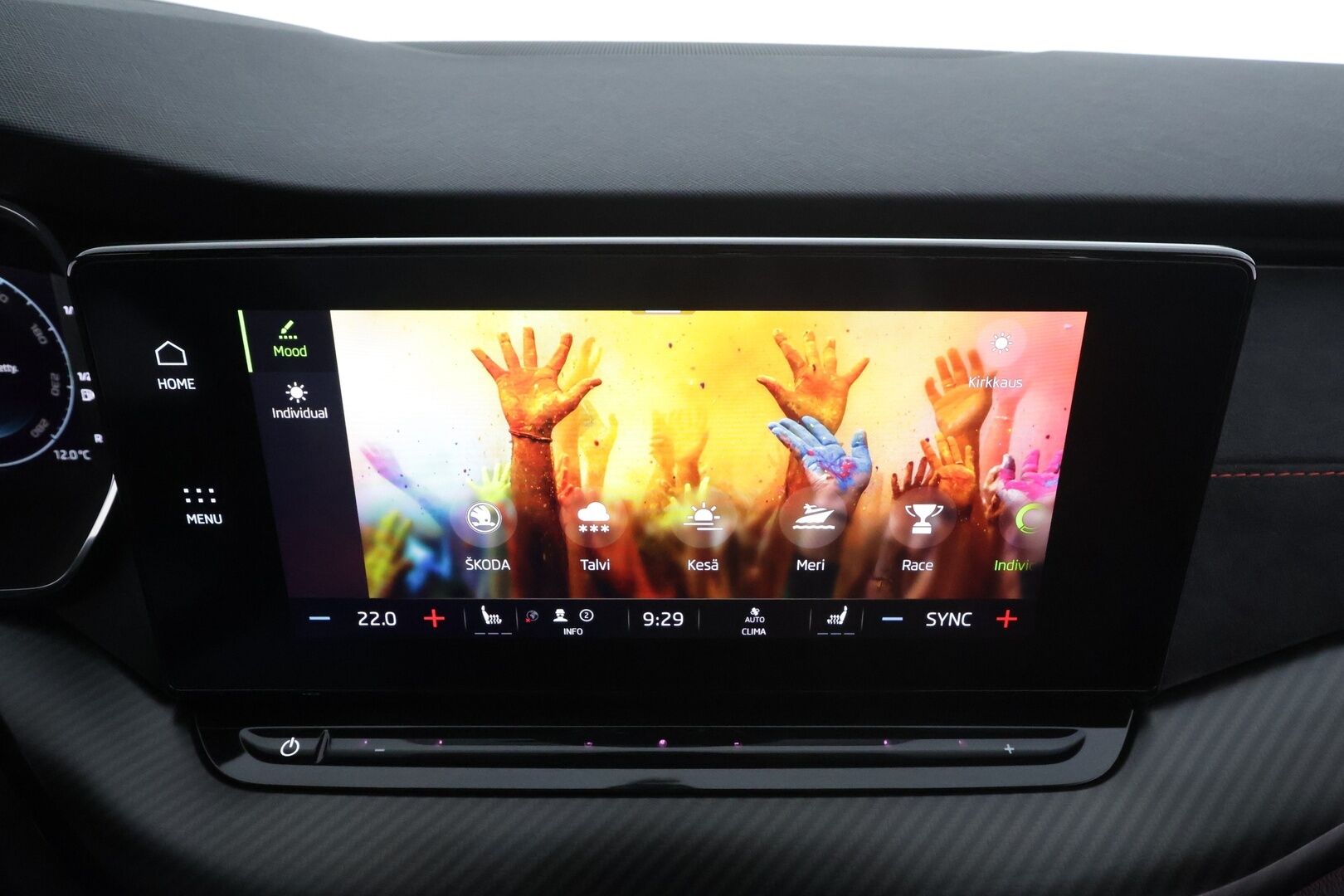 Skoda Octavia 2021 2,0 TDI 200 4x4 RS DSG Autom. * Webasto / ACC / HUD / Canton Premium Sound / Matrix LED / Peruutuskamera / Vetokoukku / Apple - Suomi-auto / Kahdet Renkaat / Digimittari / Juuri tullut Tampereelle!