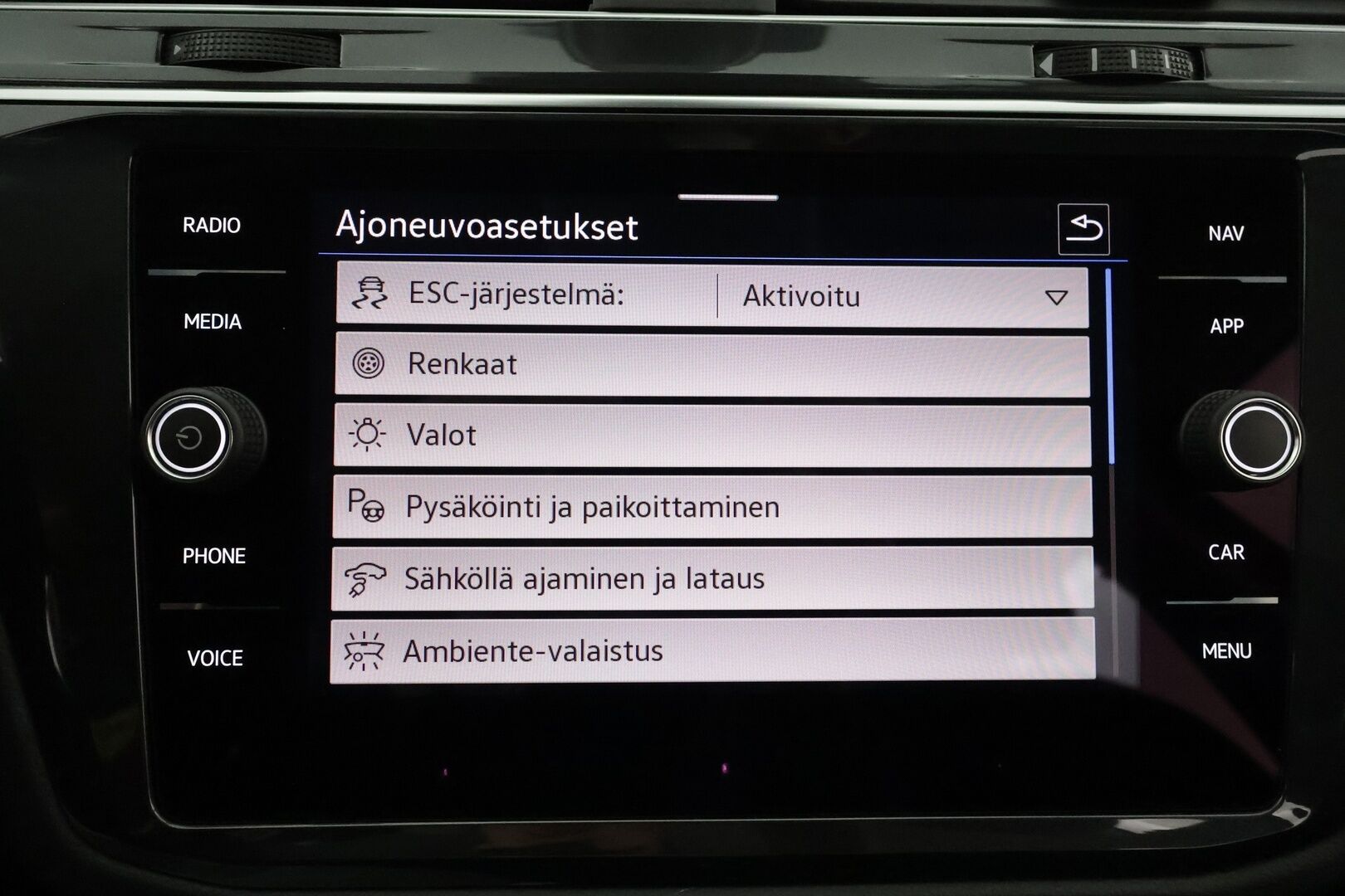 Volkswagen Tiguan 2021 Style Business eHybrid 180 kW DSG-autm.** 1-Om Suomi auto / Adapt.vakkari / 360 kamera / Koukku / Facelift / IQ LED - Digimittaristo / Akku kuntotarkastettu / Sportti-alcantara penkit / Keyless / Apple&Android
