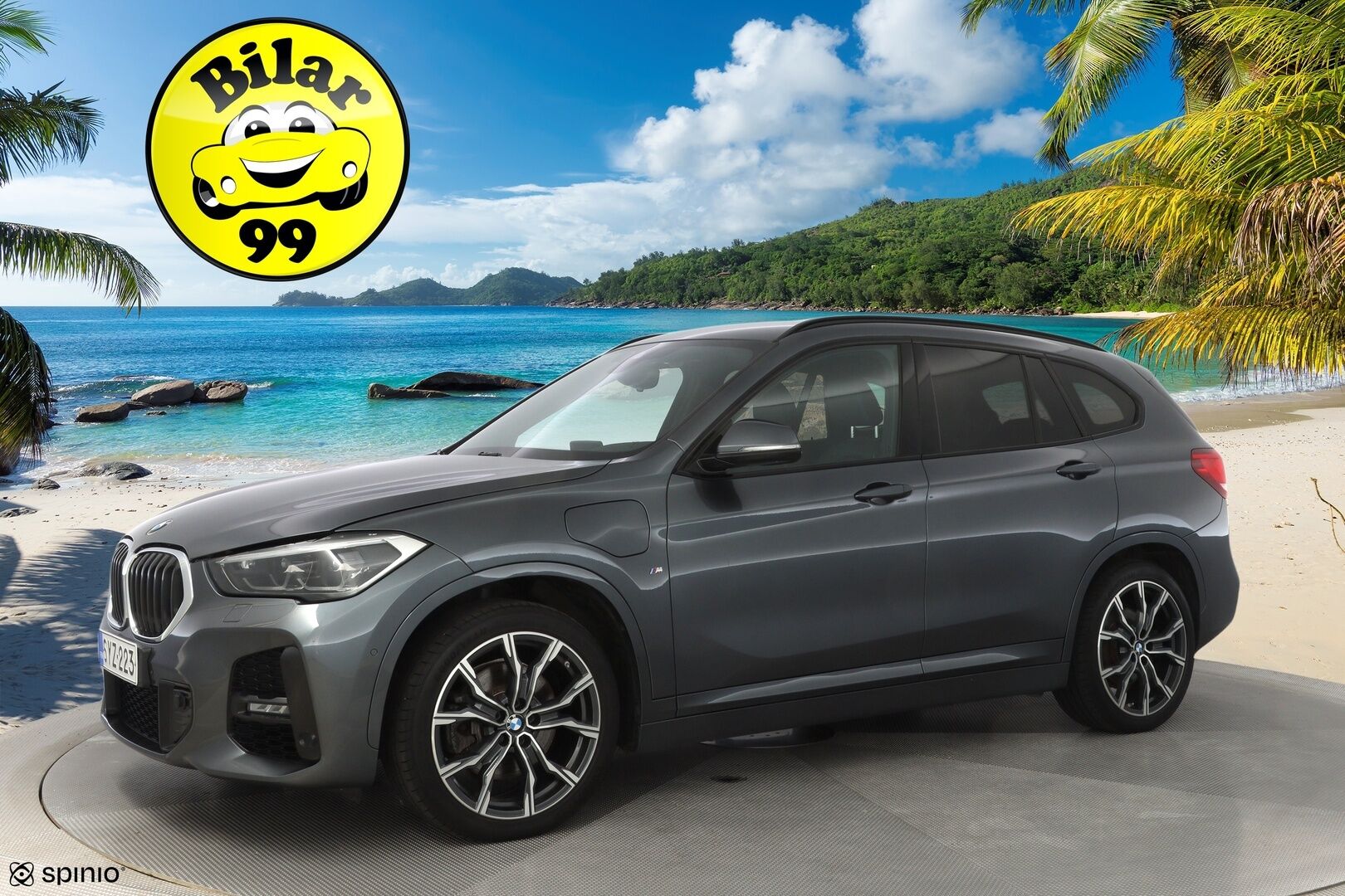 BMW X1 2021 F48 xDrive25e A Charged Edition M Sport * Prof.Navi / HUD / Kamera / Koukku / Lohko* - Kahdet renkaat / M Sport / Shadowline / Huippu varusteet!