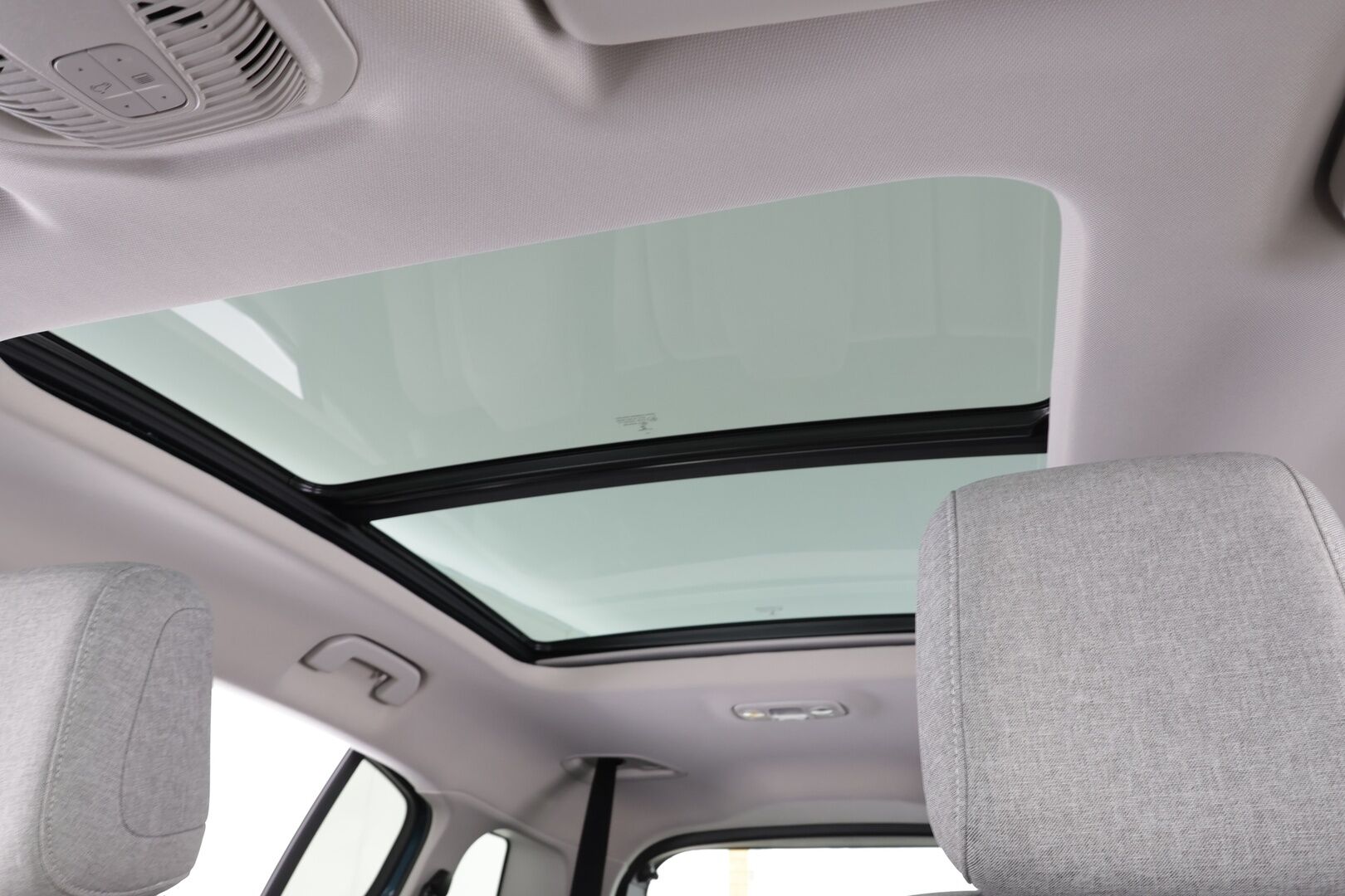 Citroen C5 Aircross 2021 Plug-in Hybrid 225 Shine Launch Edition ë-EAT8 * Panorama / ACC / LED / P.Kamera / Kaistavahti / Navi / Keyless * - 1-om Suomi-auto / Kahdet renkaat / Merkkihuollettu! - HULLUT JOULUT KORKOTARJOUS 2,49% 