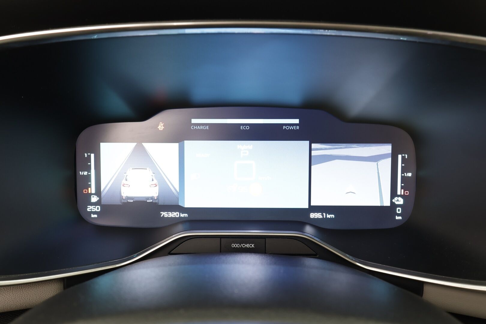 Citroen C5 Aircross 2021 Plug-in Hybrid 225 Shine Launch Edition ë-EAT8 * Panorama / ACC / LED / P.Kamera / Kaistavahti / Navi / Keyless * - 1-om Suomi-auto / Kahdet renkaat / Juuri huollettu!