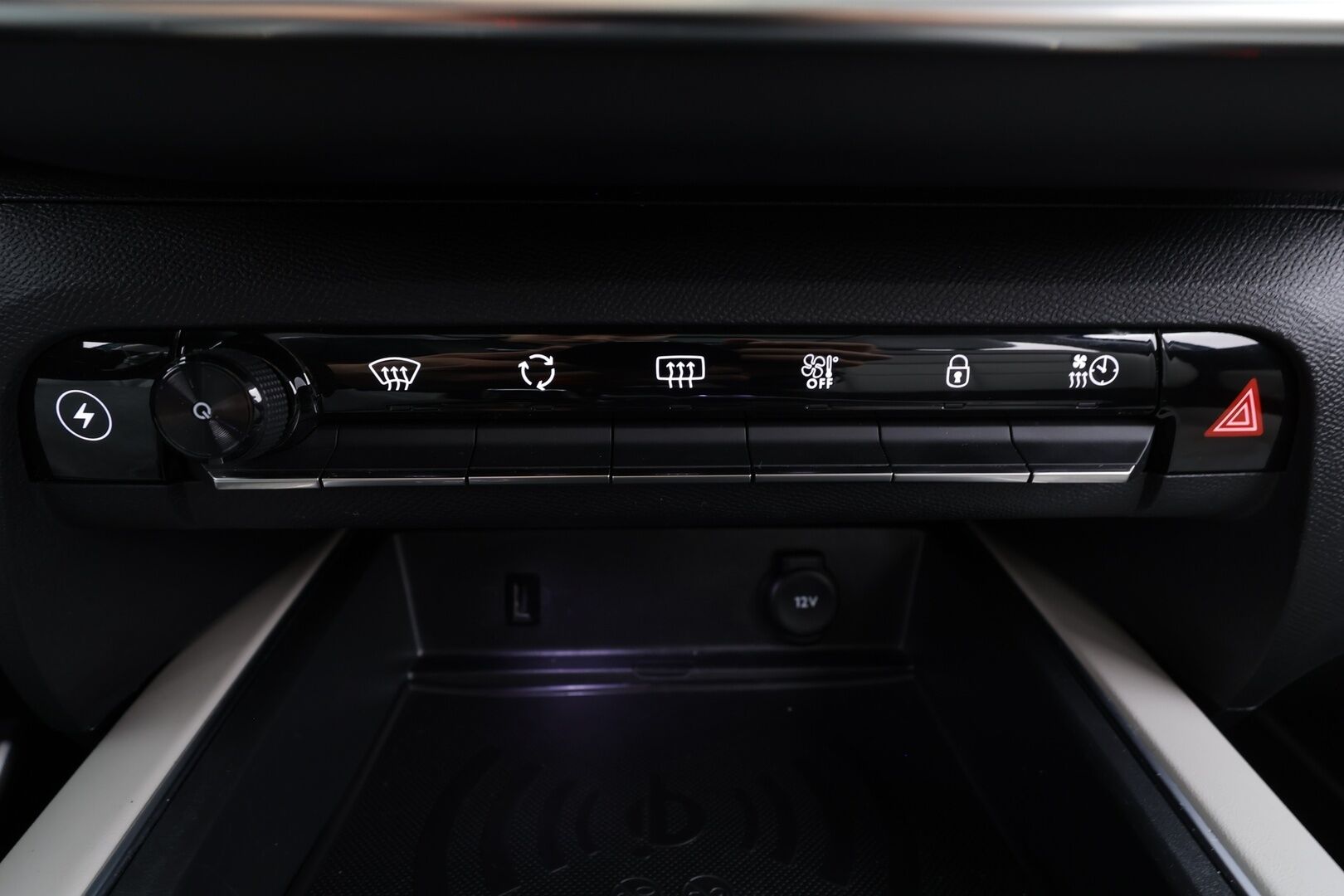 Citroen C5 Aircross 2021 Plug-in Hybrid 225 Shine Launch Edition ë-EAT8 * Panorama / ACC / LED / P.Kamera / Kaistavahti / Navi / Keyless * - 1-om Suomi-auto / Kahdet renkaat / Merkkihuollettu!