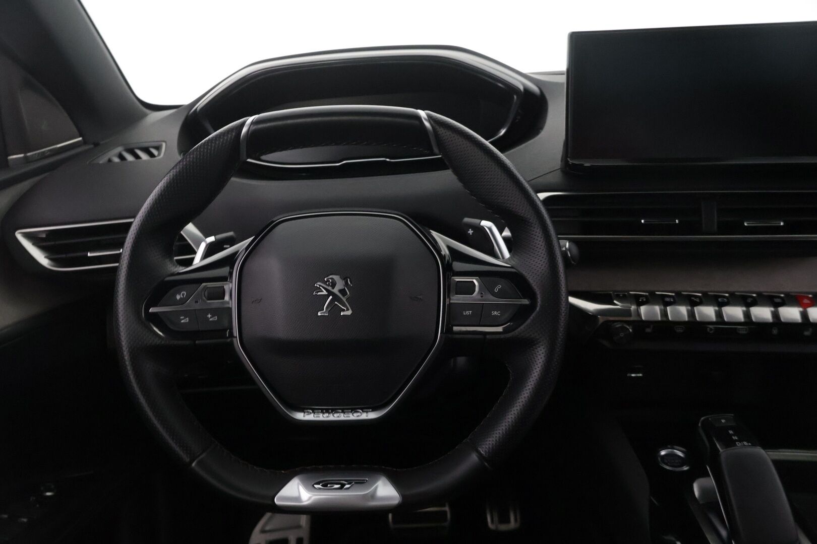 Peugeot 3008 2021 GT Hybrid4 300 EAT8-automaatti - Lisälämmitin | FOCAL | Adapt.vakkari | 360 kamera | Hierovat etuistuimet | Navi | Panorama | Merkkihuollettu | 1.om Suomi-auto