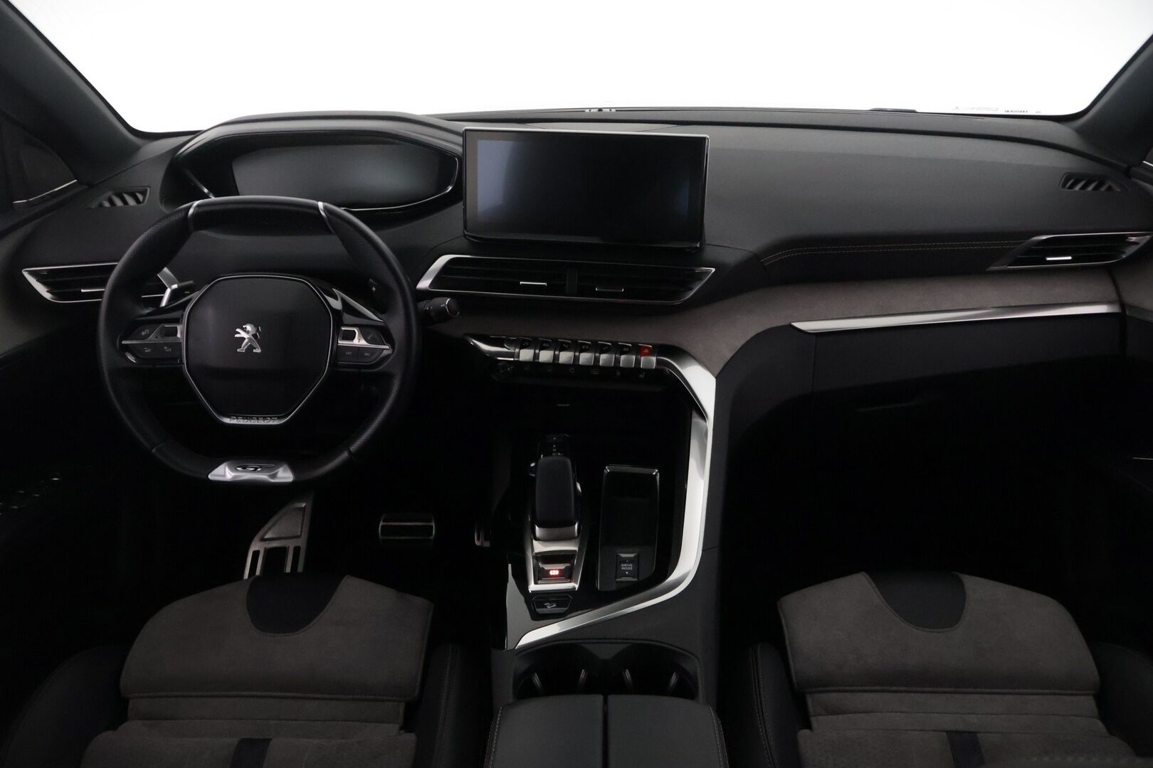 Peugeot 3008 2021 GT Hybrid4 300 EAT8-automaatti - Lisälämmitin | FOCAL | Adapt.vakkari | 360 kamera | Hierovat etuistuimet | Navi | Panorama | Merkkihuollettu | 1.om Suomi-auto