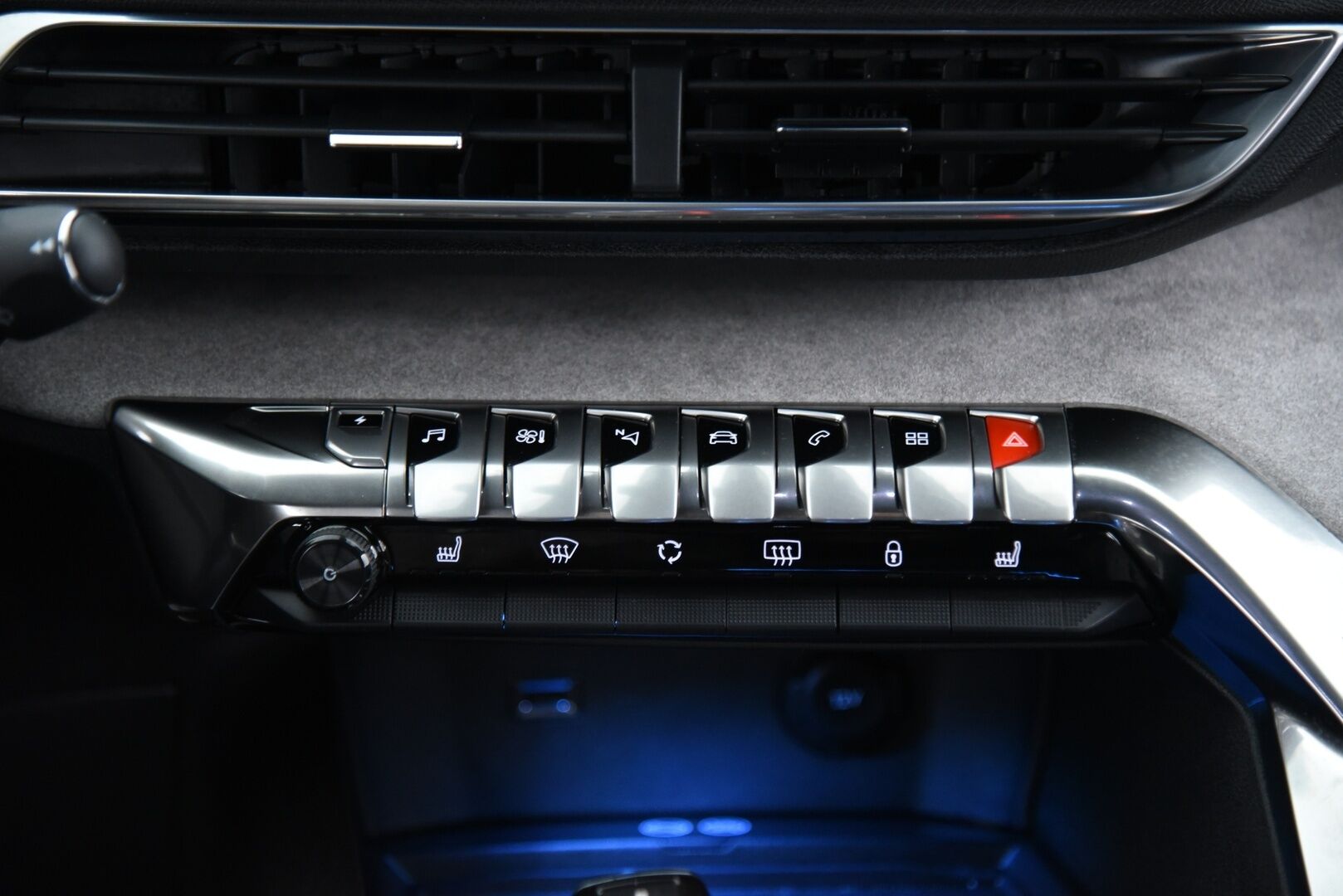 Peugeot 3008 2021 GT Hybrid4 300 EAT8-automaatti / Adapt.vak / Hieronta / Muistipenkki / Focal äänentoisto / 360-kamera - 1-om Suomi-auto / Merkkiliikkeen huoltohistoria / Nahka-alcantara sporttipenkit / 