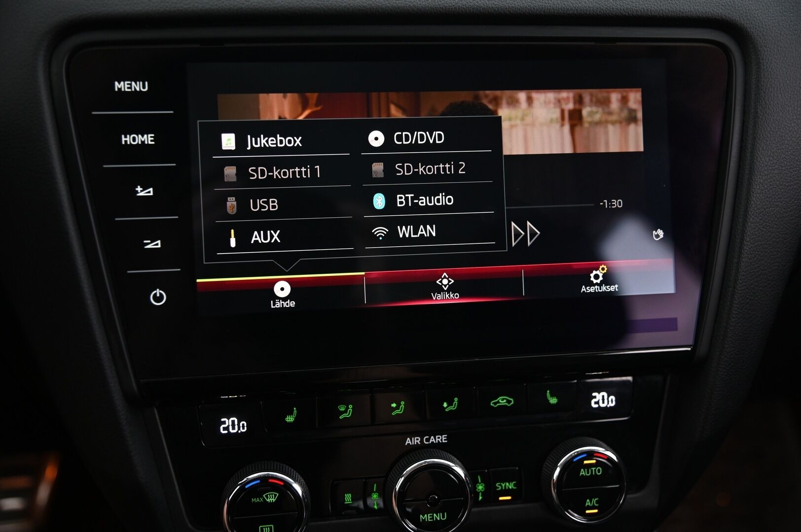 Skoda Octavia 2018 Combi 2,0 TDI 184 4x4 Scout Premium DSG Autom.  *ACC/  PA-Lämmitin/  Nahka-alcantara/  Koukku/  Canton/  Ambient* - Kamera / Jakohihna vaihdettu 10/2024 / 2x hyvät renkaat