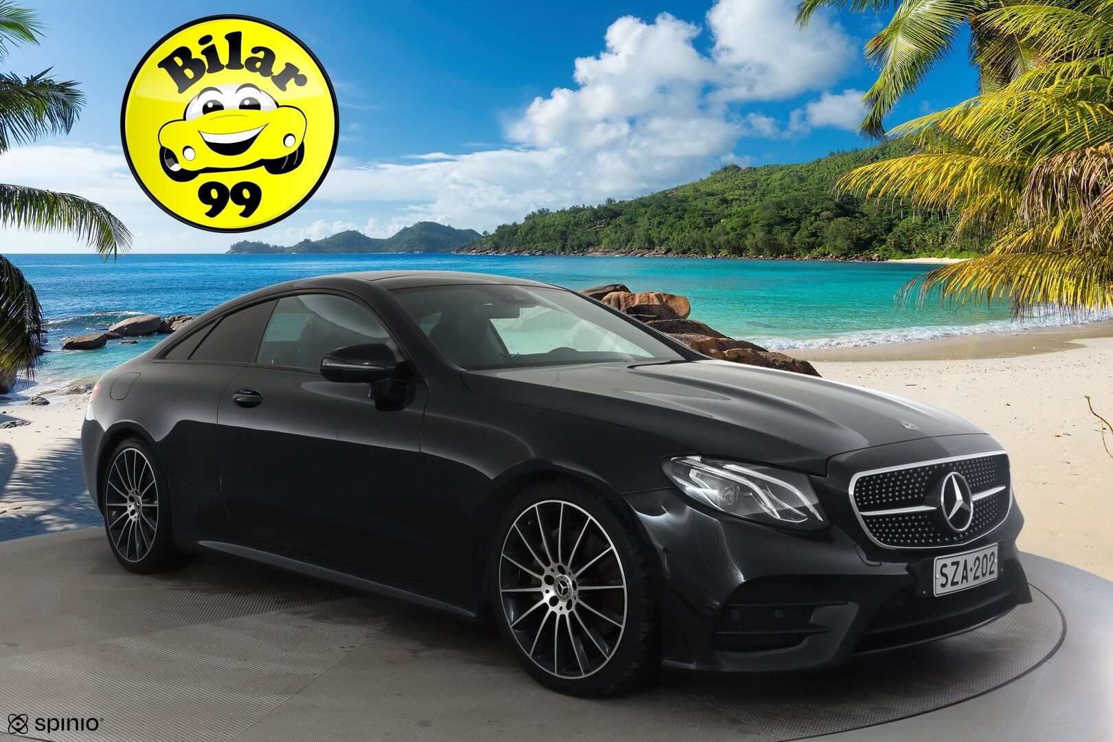 Mercedes-Benz E 2018 300 d A Coupé AMG *Burmester / Panorama / Vakkari / Lohkolämmitin / Widescreen / Sporttipenkit / Koukku / P.kamera* - Kahdet renkaat aluvanteilla / Merkkihuollettu