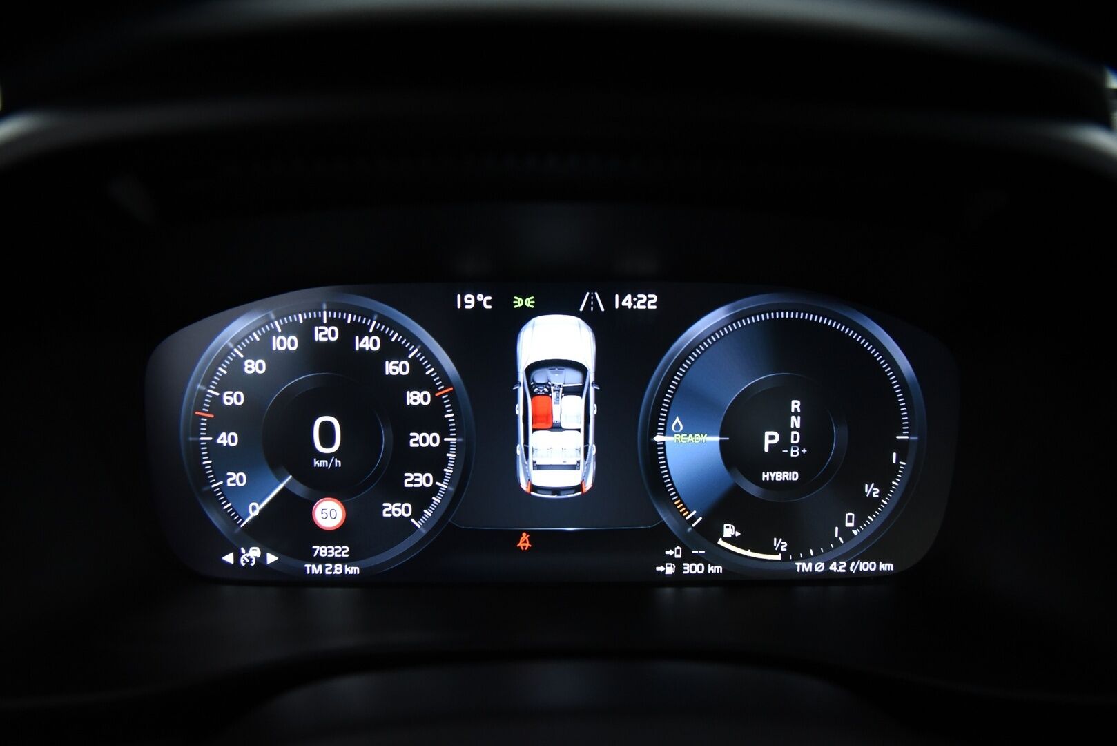 Volvo XC40 2021 T5 TwE Business Inscription Expression aut  / Adapt. vak / Webasto / Koukku / P-kamera / Blis - 2.om Suomi-auto / Merkkiliikkeen huoltohistoria / Navi / Pilot assist / VOC / 
