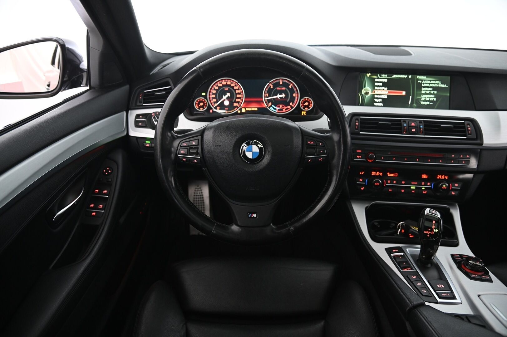 BMW 535 2013 535d xDrive Farmari M-Sport * DSP Hifi / Digimittaristo / ACC / P-Kamera / HUD / Soft-Clouse / Panorama * - Täyssähkö Comfort Muistella / Turbosystems / Hyvin Huollettu 