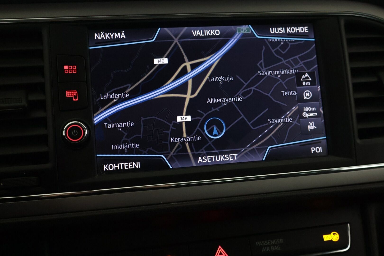 Seat LEON ST 2018 1,4 Business TGI ** Navi / Tutkat / Vakkari / Apple Carplay & Android Auto / Bluetooth** - 2x Renkaat Vanteineen / Juuri huollettu isosti! / Seuraava katsastus 9/2027!