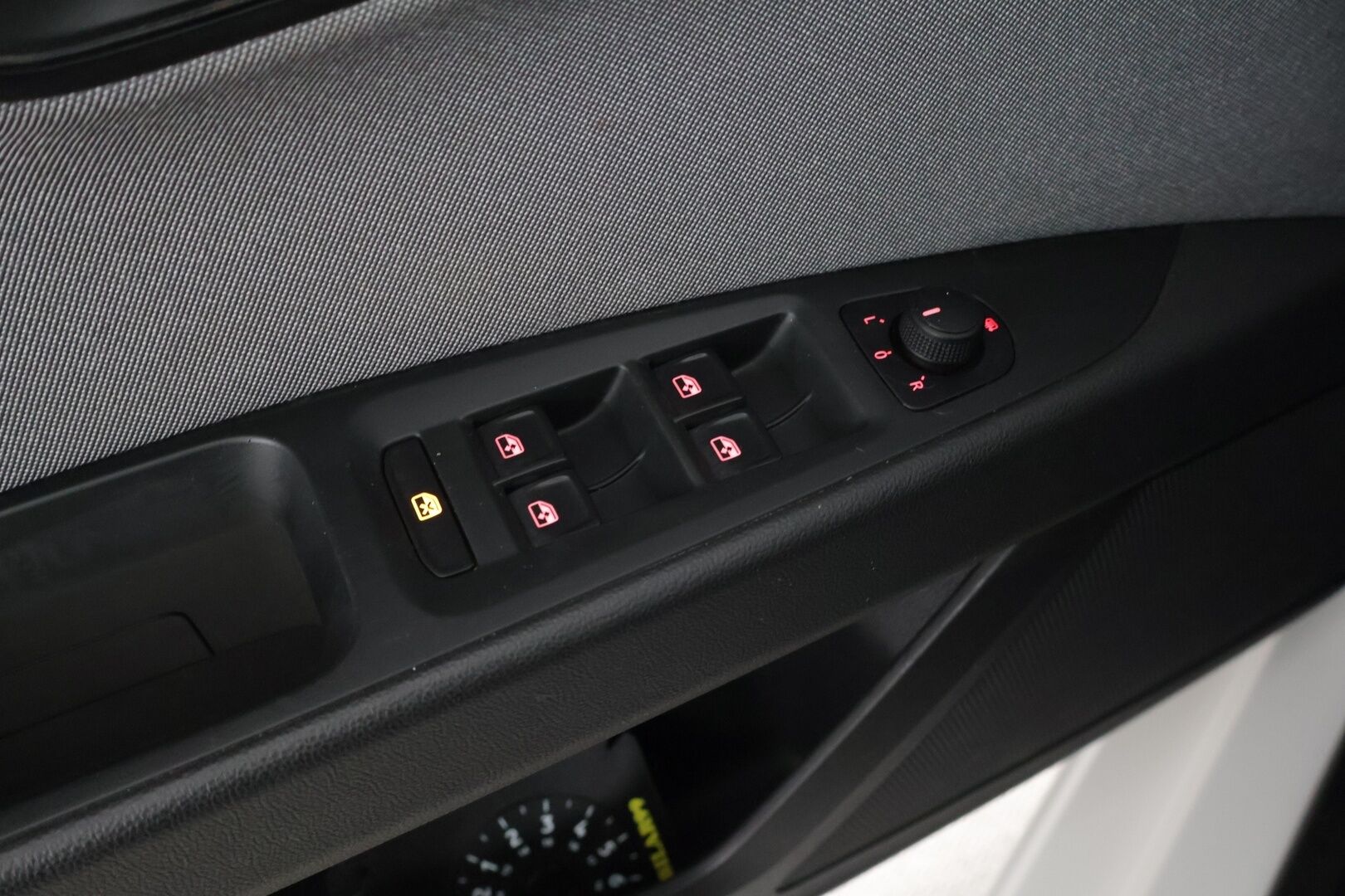 Seat Leon 2018 LEON ST TGI **Aut. ilmastointi / Tutkat / Vakkari / Bluetooth** - 2x Renkaat Vanteineen / Huollettu hyvin! - HULLU BLACKWEEK KORKOTARJOUS 2,49%