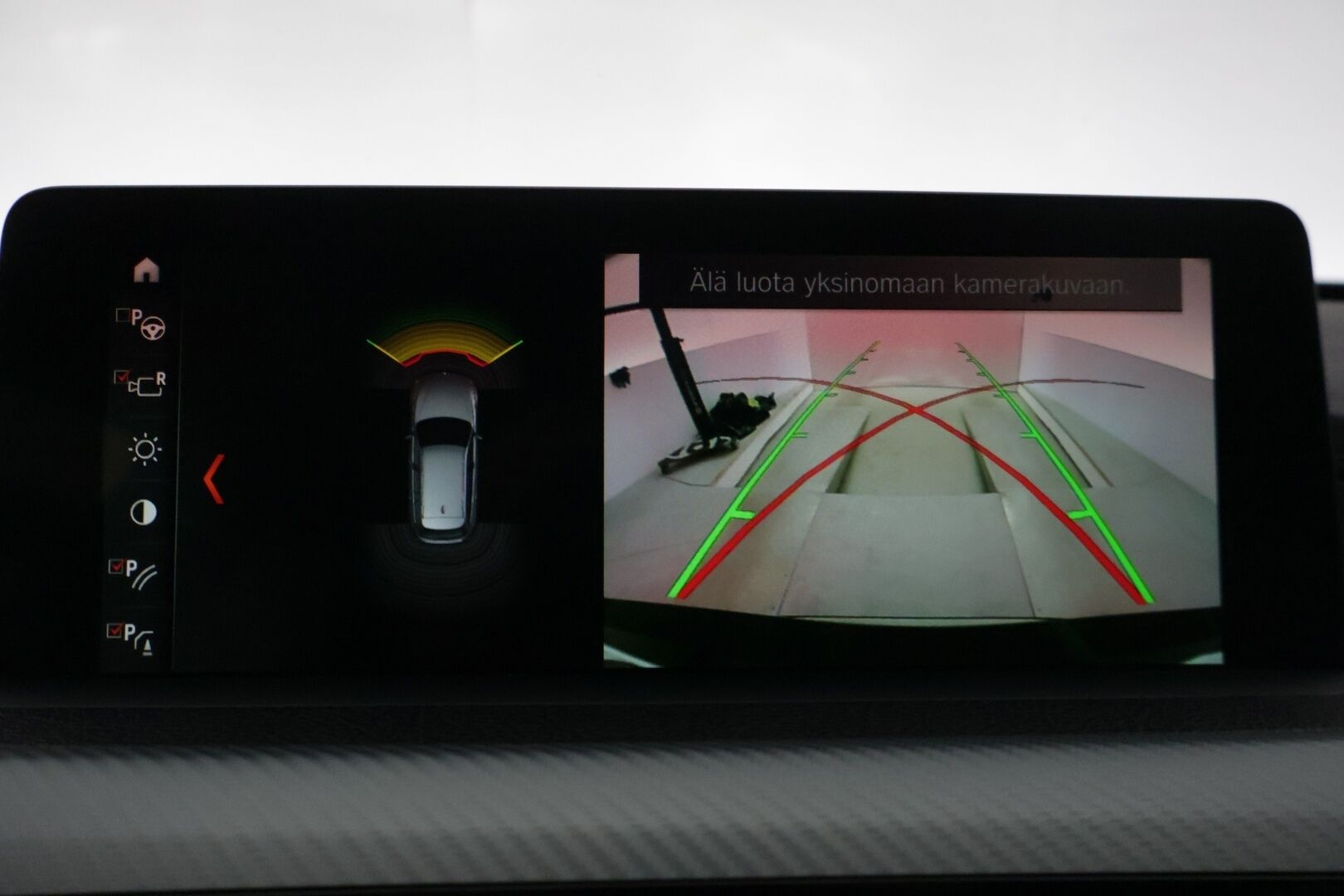 BMW 320 2019 F31 Touring 320d A Business Sport - Digimittaristo | Adapt.vakkari | LED-ajovalot | P.kamera | Carplay | Muistipenkki | HiFi | Prof.navi 