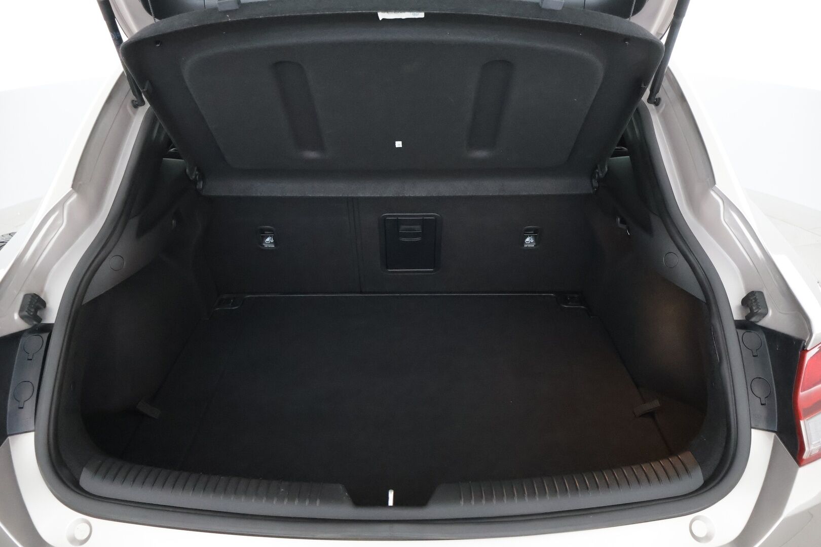 Hyundai i30 Fastback 2021 1,4 T-GDI 140 hv 7DCT-aut Comfort - 1Om Suomiauto / Merkkihuollot / Peruutuskamera / LED / Ratinlämmitys / Apple&Android / KeylessGo / Huippusiisti!