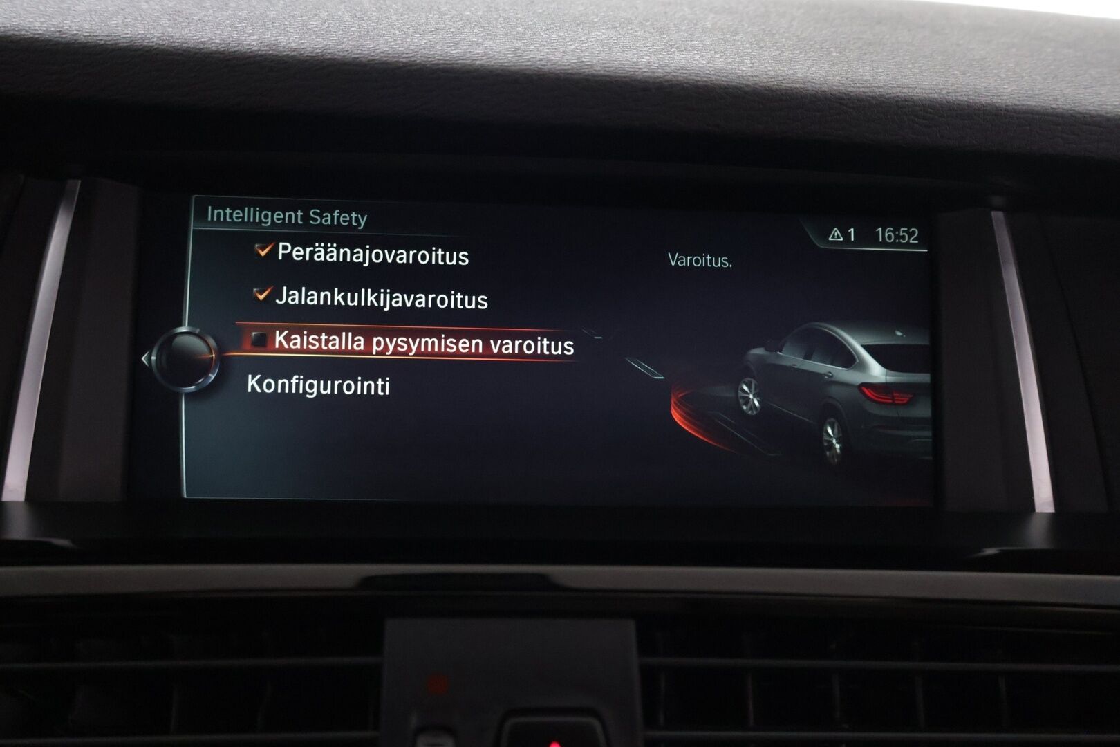 BMW X4 2017 F26 xDrive20d A Business M Sport - Webasto | Adapt.Vakkari | Vetokoukku | 360 Kamera | Harman/Kardon | Muistipenkki | Kattoluukku | Runsaasti huollettu | Juuri katsastettu!