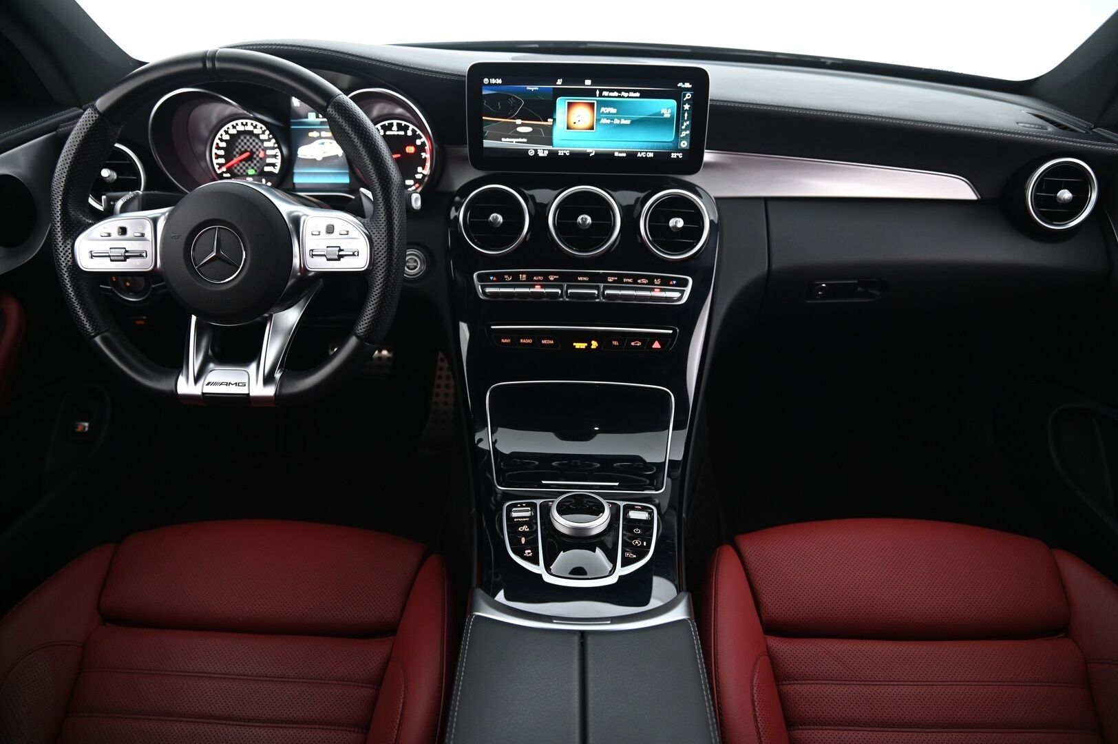 Mercedes-Benz C 43 AMG 2020 4MATIC Coupé Facelift*Punaiset nahat / P.Kamera / Navi* - 2,99 % KORKOTARJOUS TÄHÄN AUTOON 14.9. ASTI! - *Facelift / 2x Renkaat&alumiinivanteet / Suomi-auto*